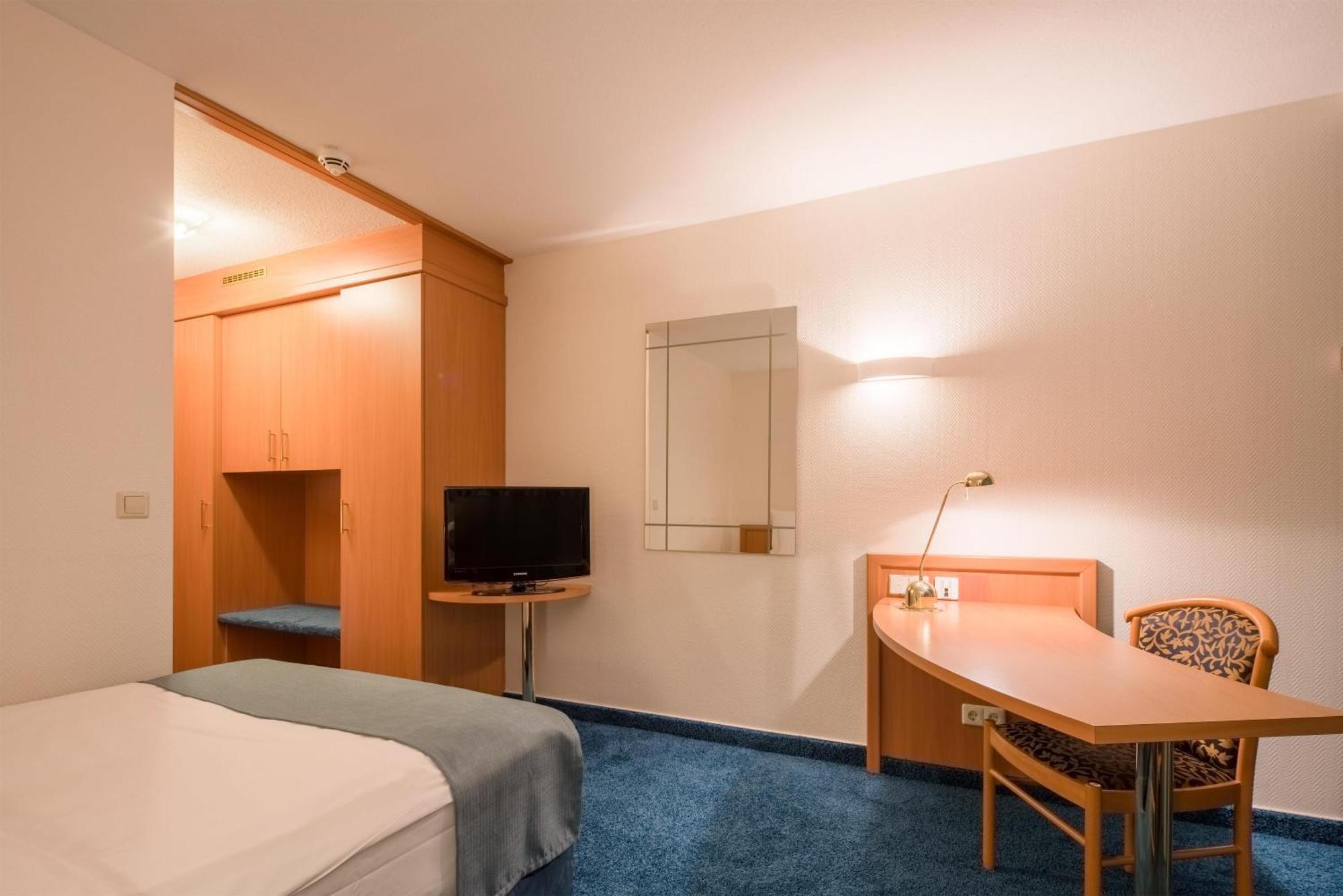 Comfort Single Room