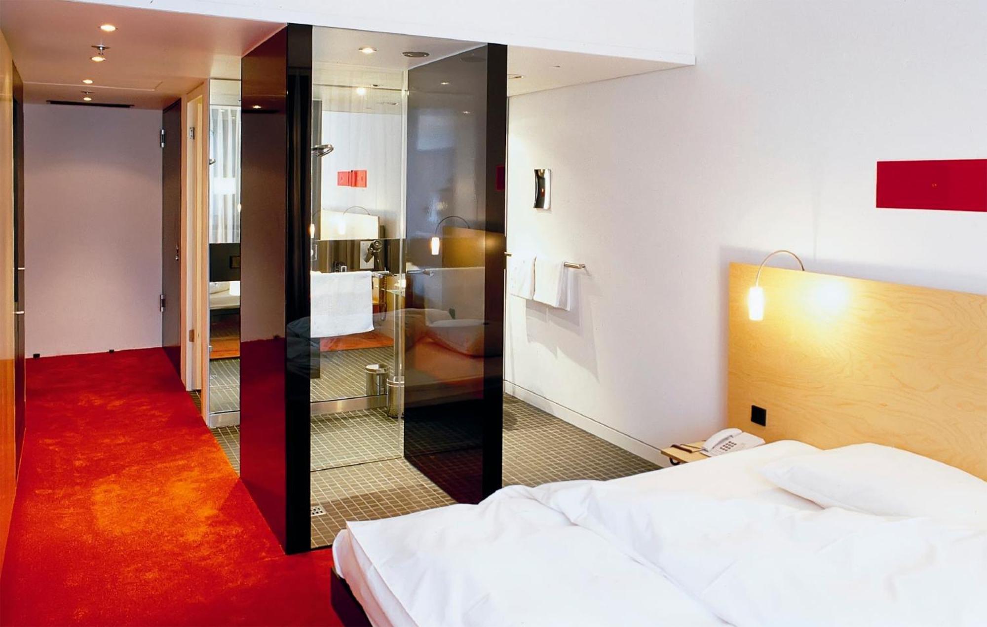 The INNSIDE Room