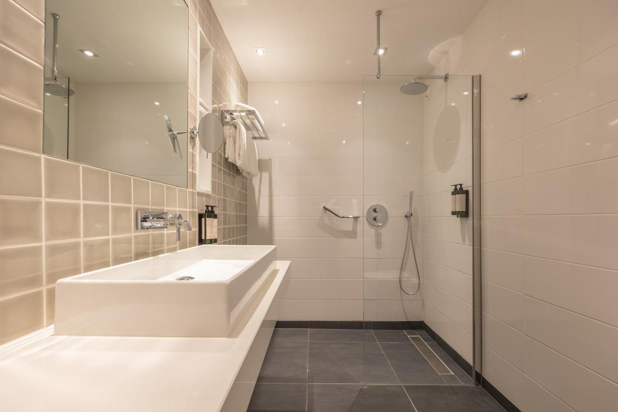 Comfort Plus Room