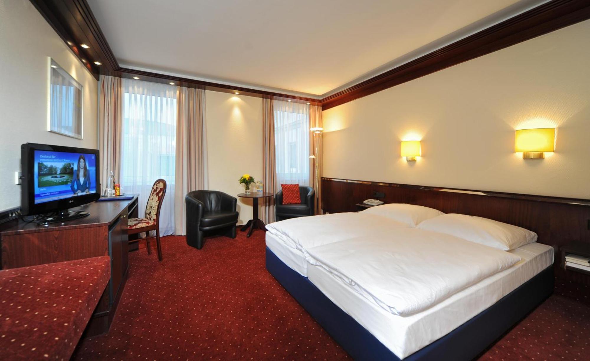 Classic Double Room