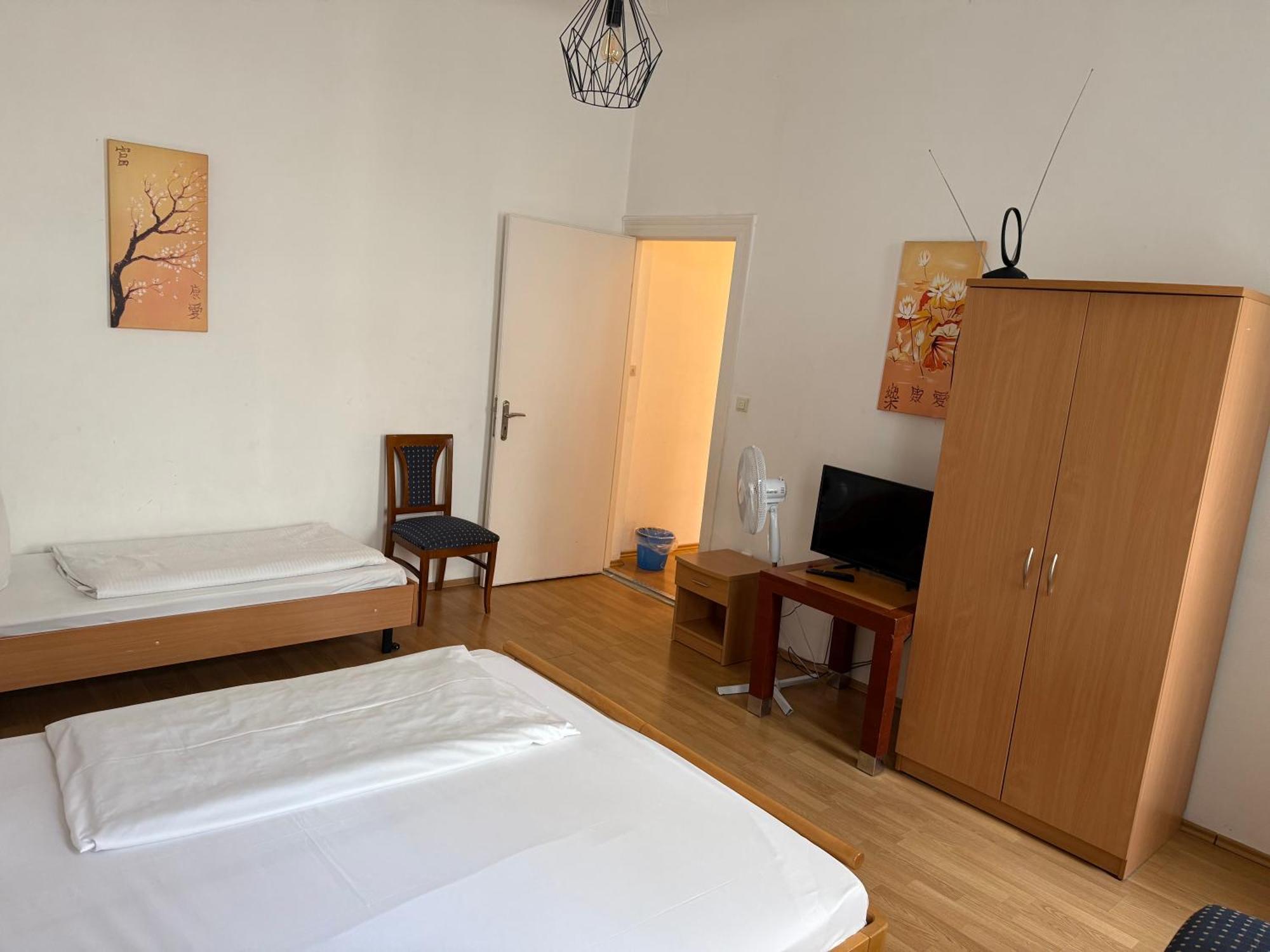 Six-Bed Room