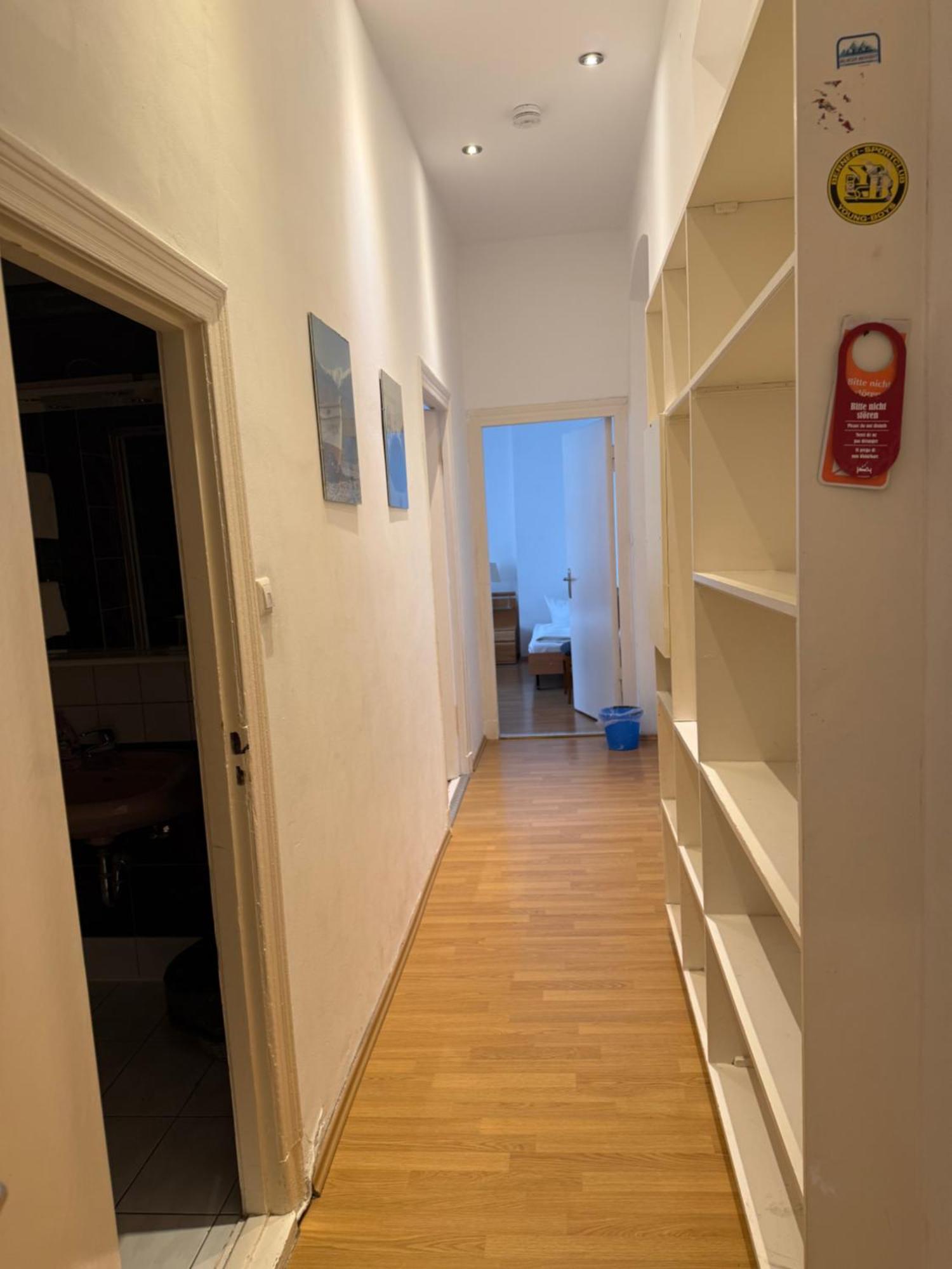 Six-Bed Room
