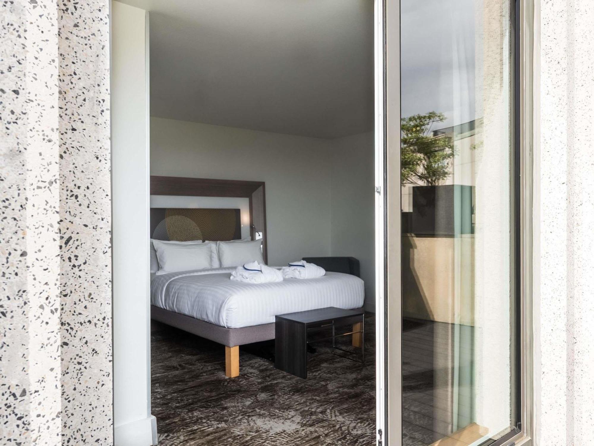 Executive Double Room Queen Size Bed Terrace
