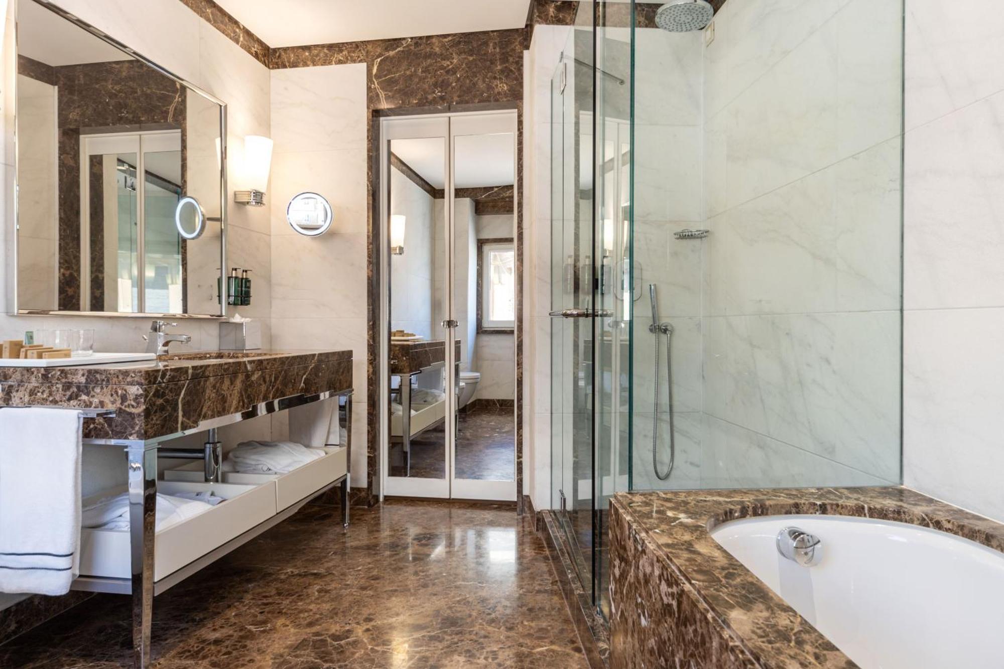 Junior Suite Spa Access