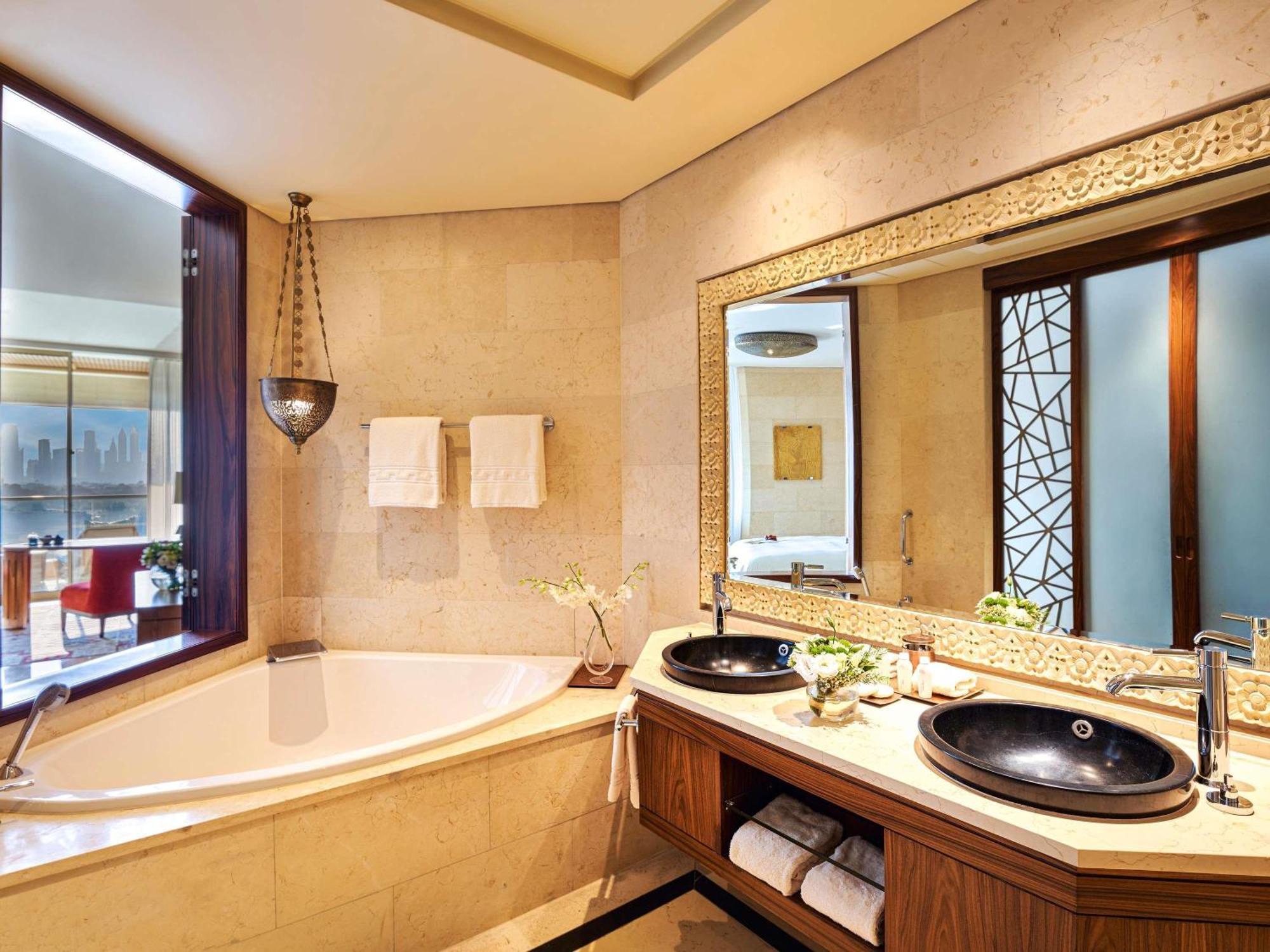 Signature Twin Room Terrace