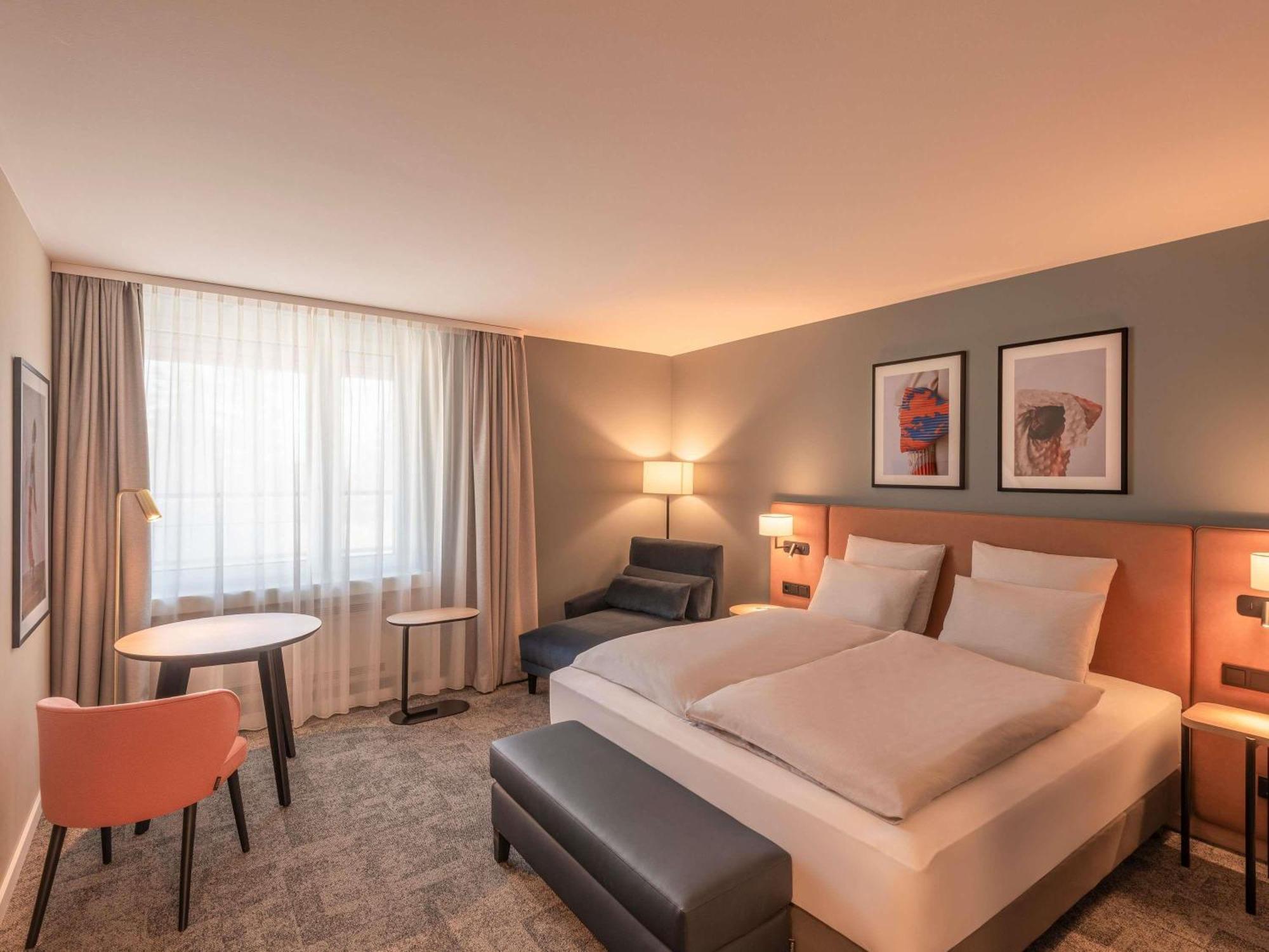 Superior King Room