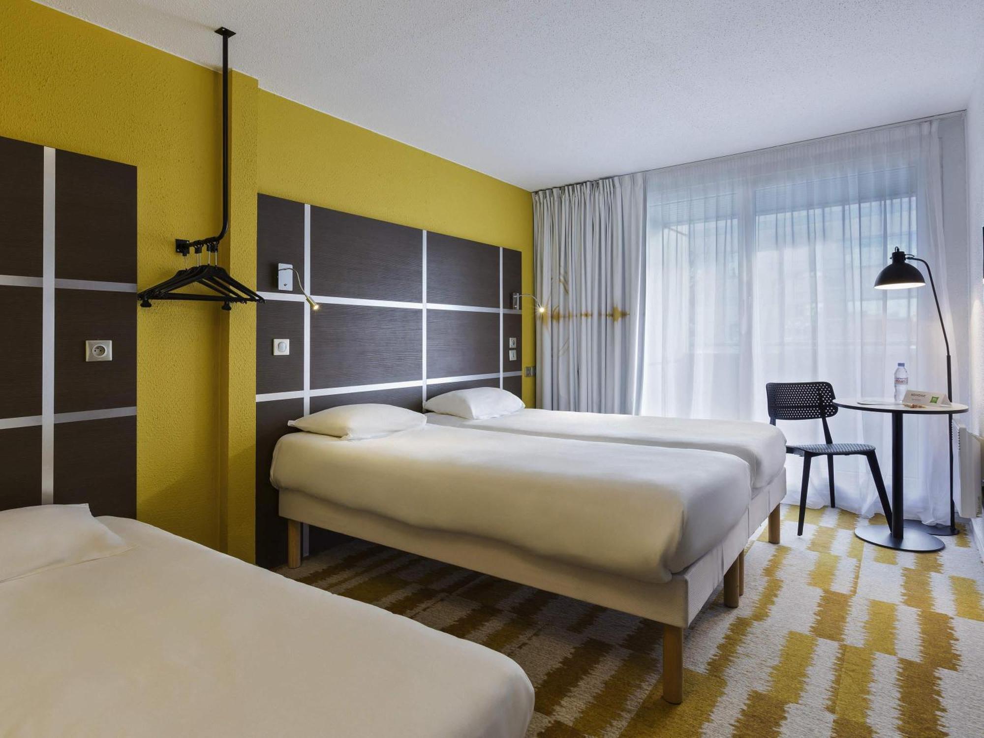 Standard Room Three Single Beds