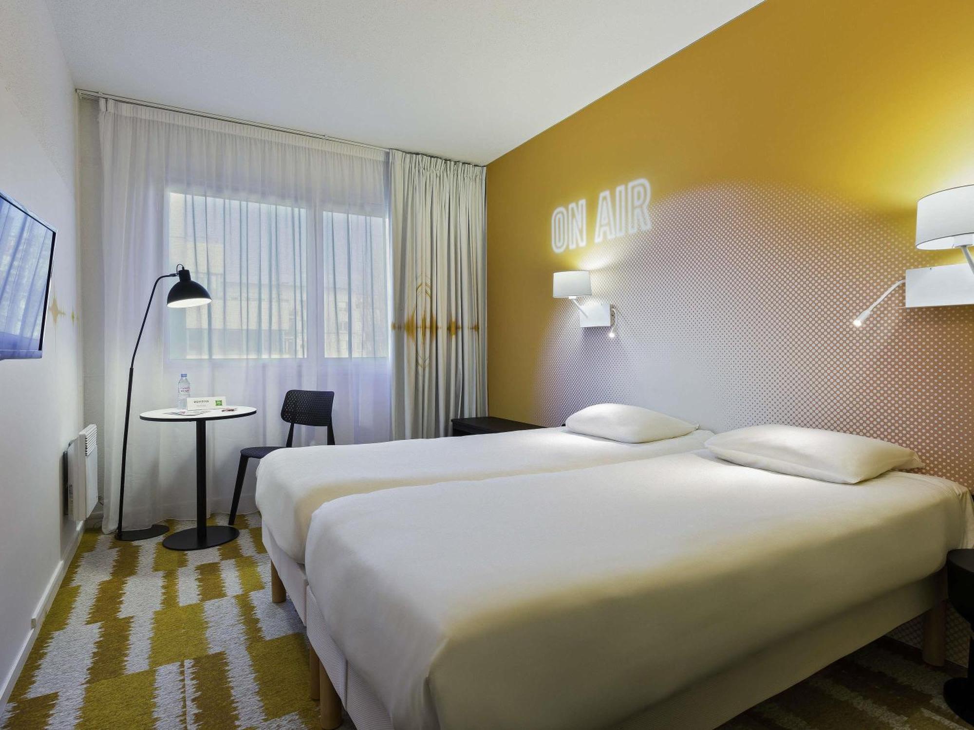 Standard Twin Room