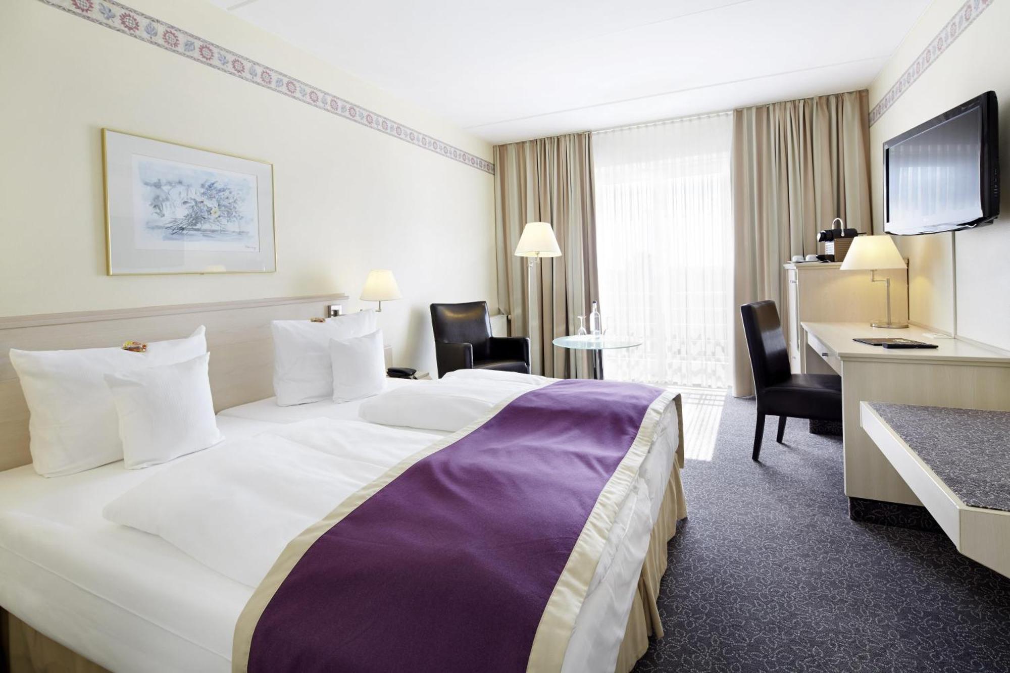 Comfort Double Room two single beds