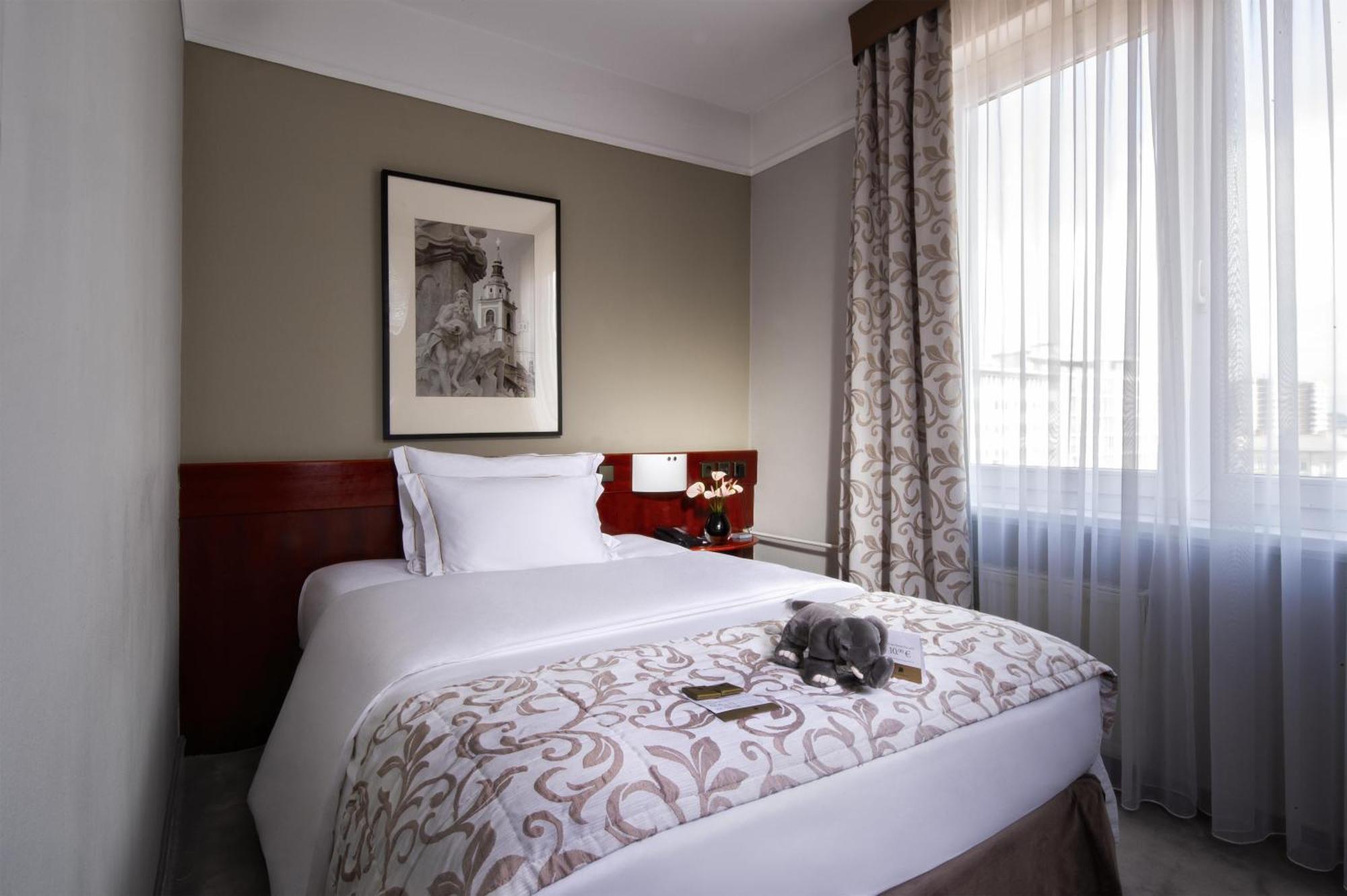 Economy Single Room