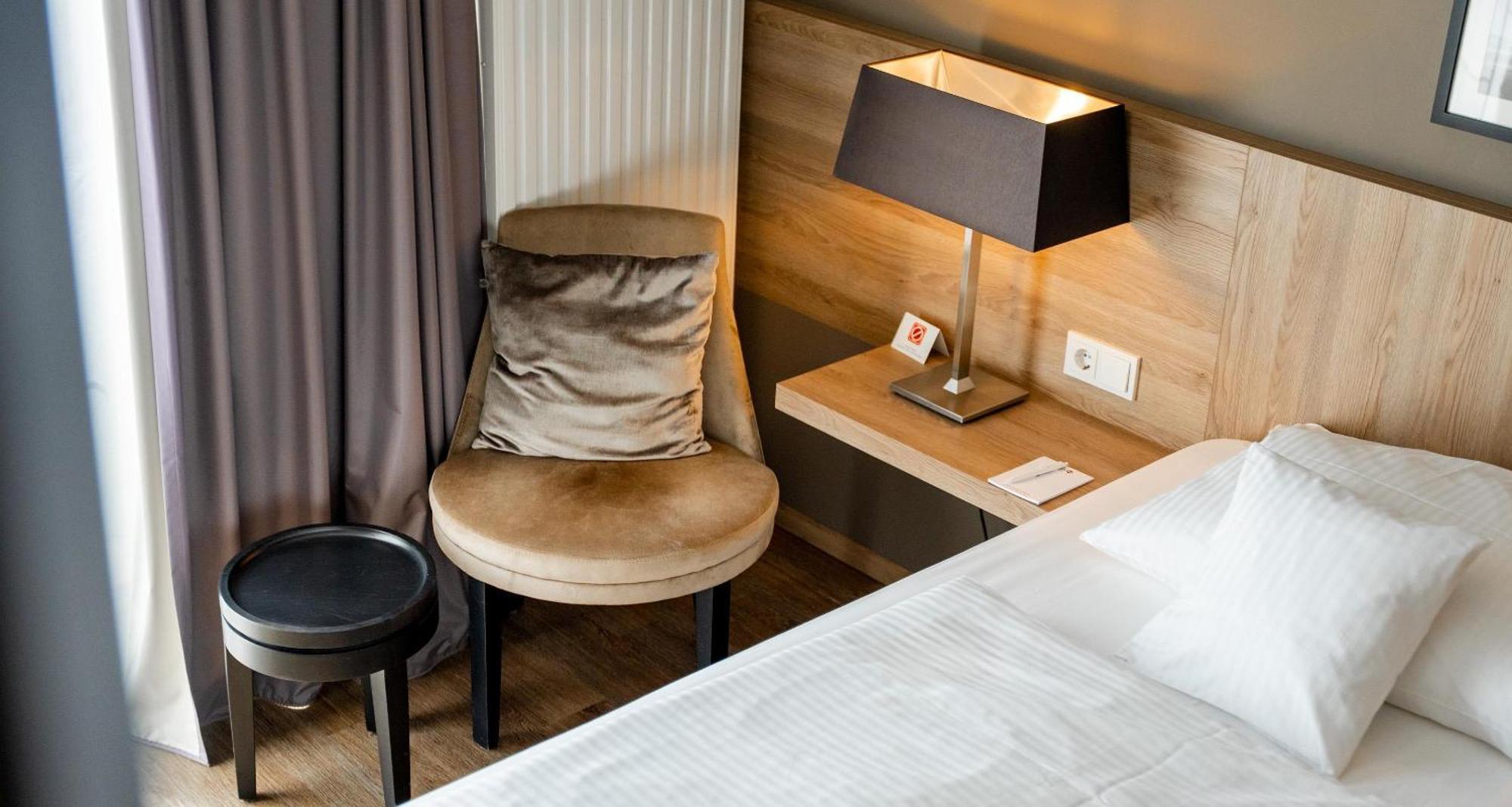 Comfort Plus Queen Room