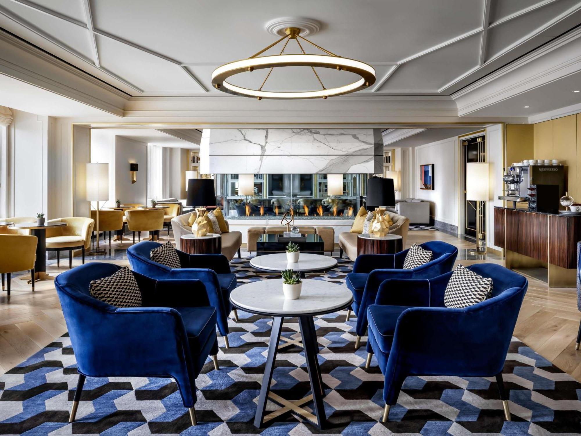 Fairmont Gold King Room