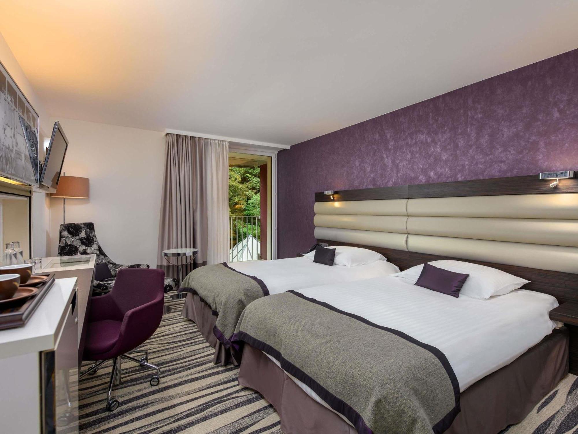 Premium Twin Room
