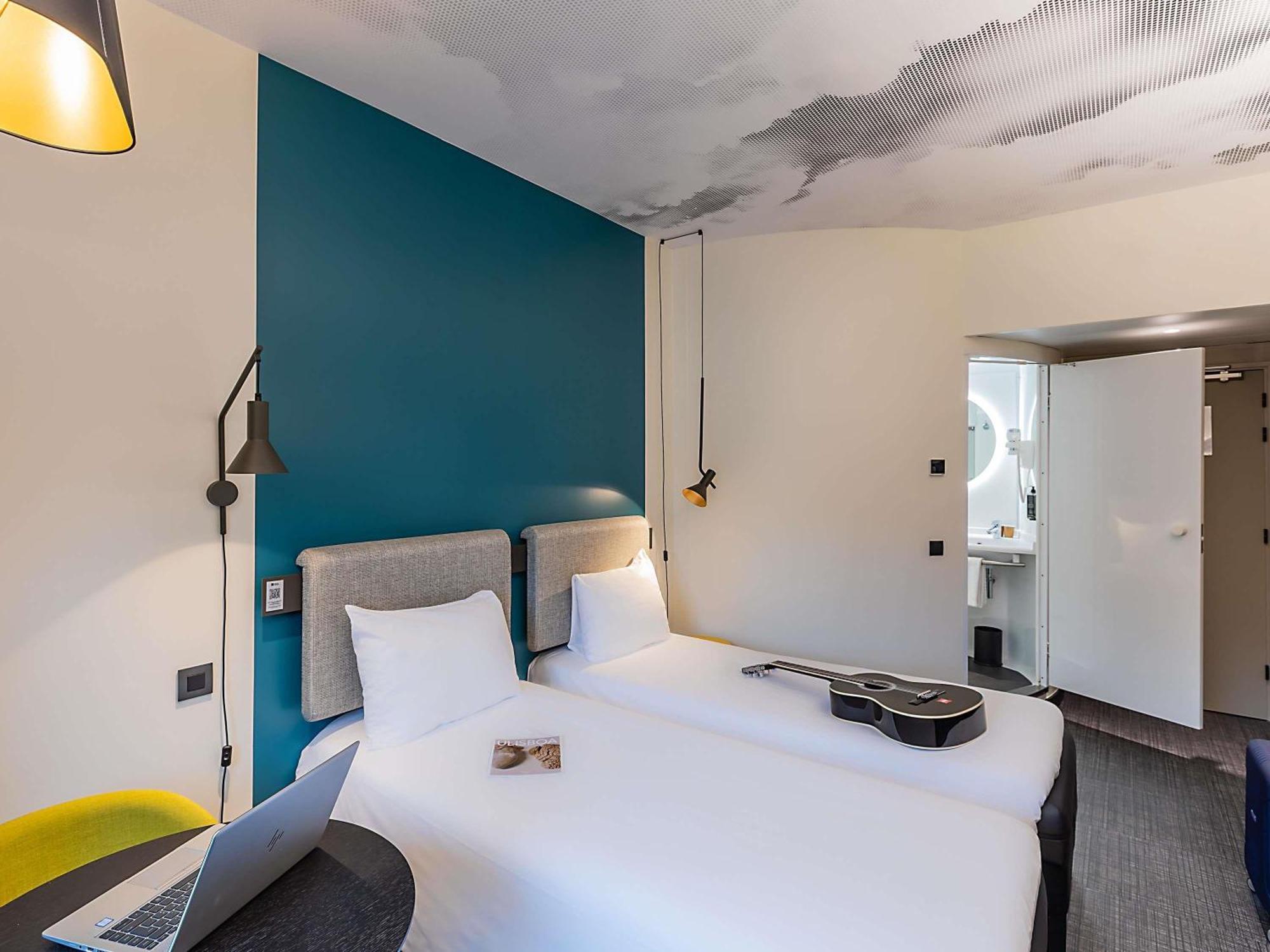 Twin Room Non-Smoking