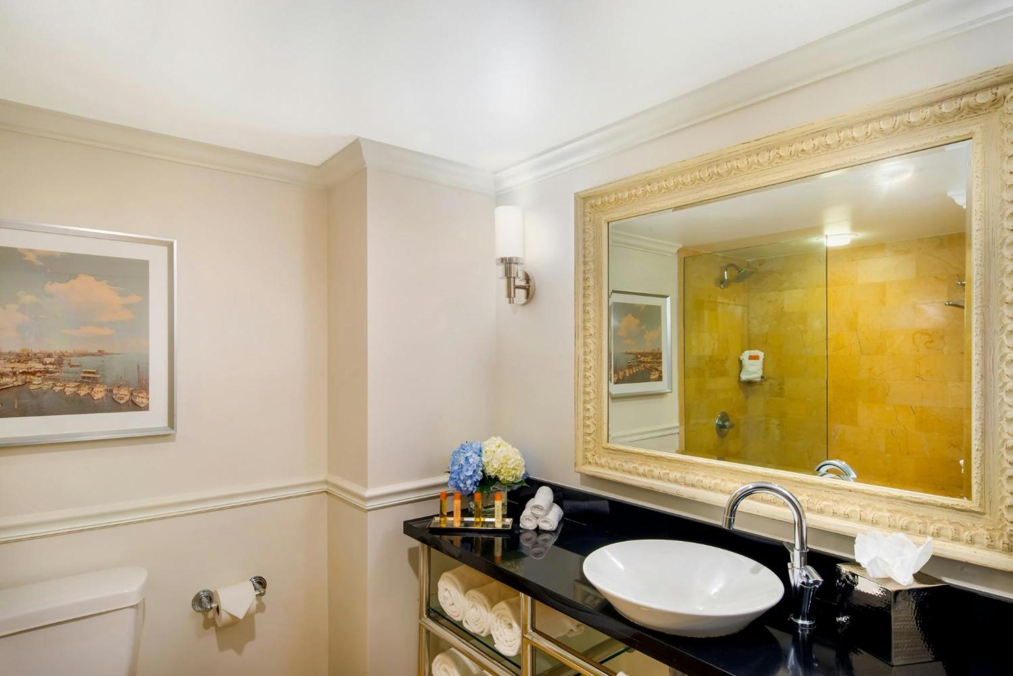 Sunset View Double Guestroom