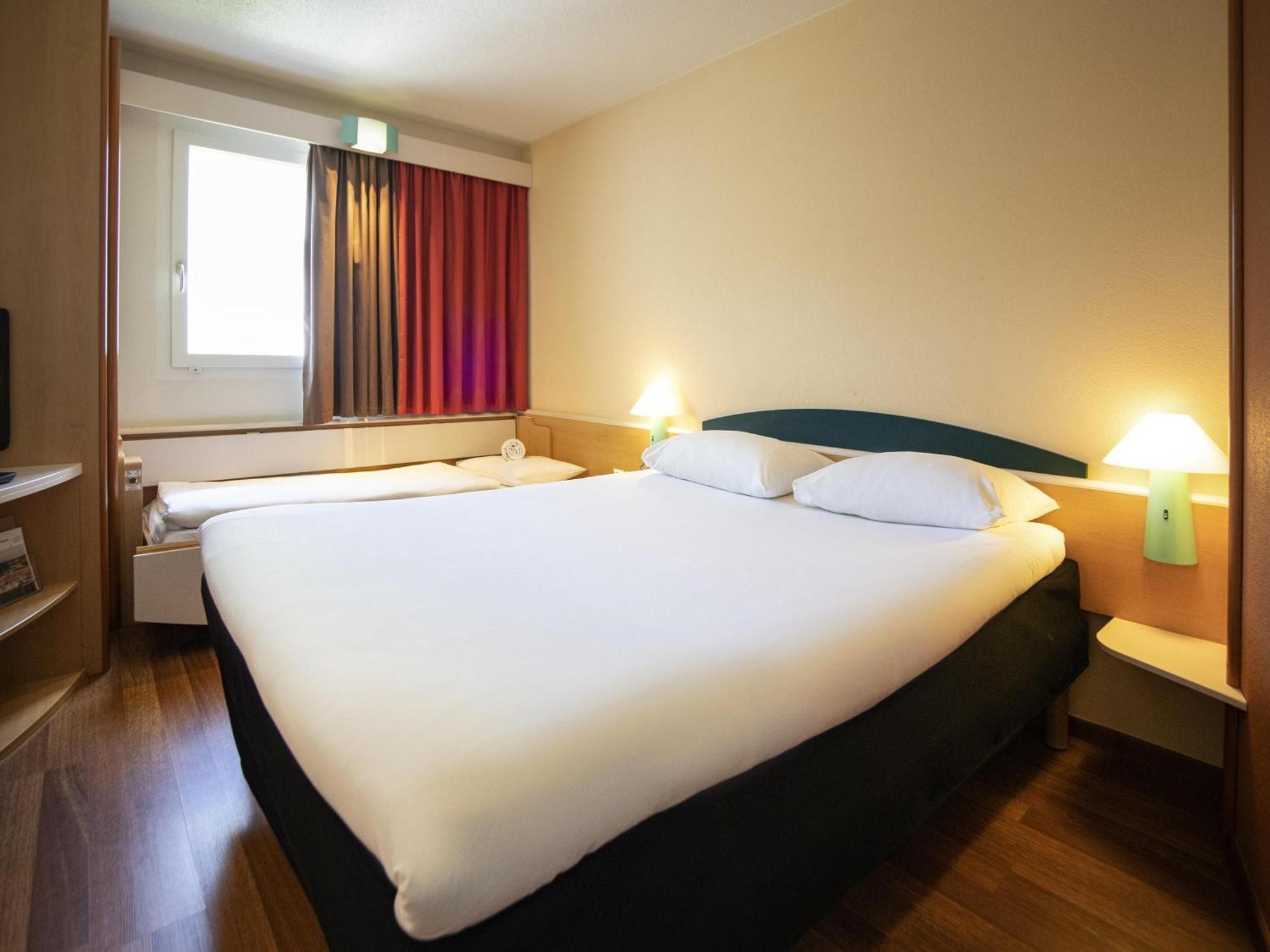 Double Room Sofa Bed