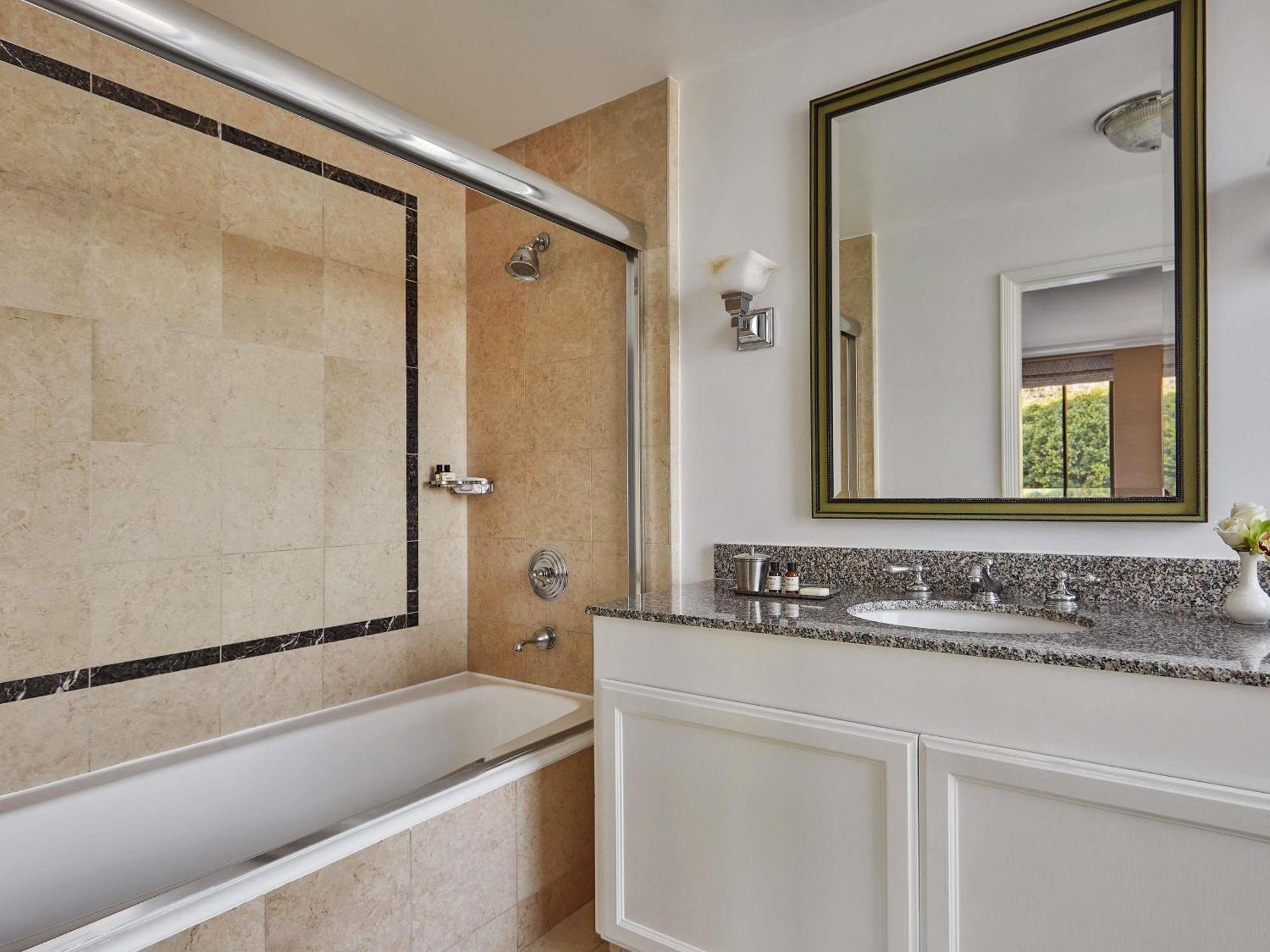 Fairmont King Room
