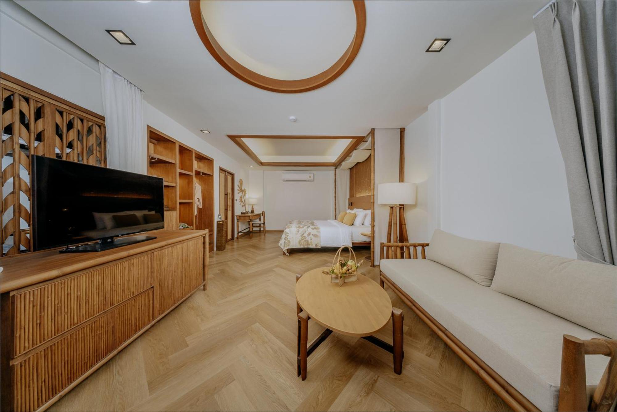One-Bedroom Tropical Villa Spa Bath