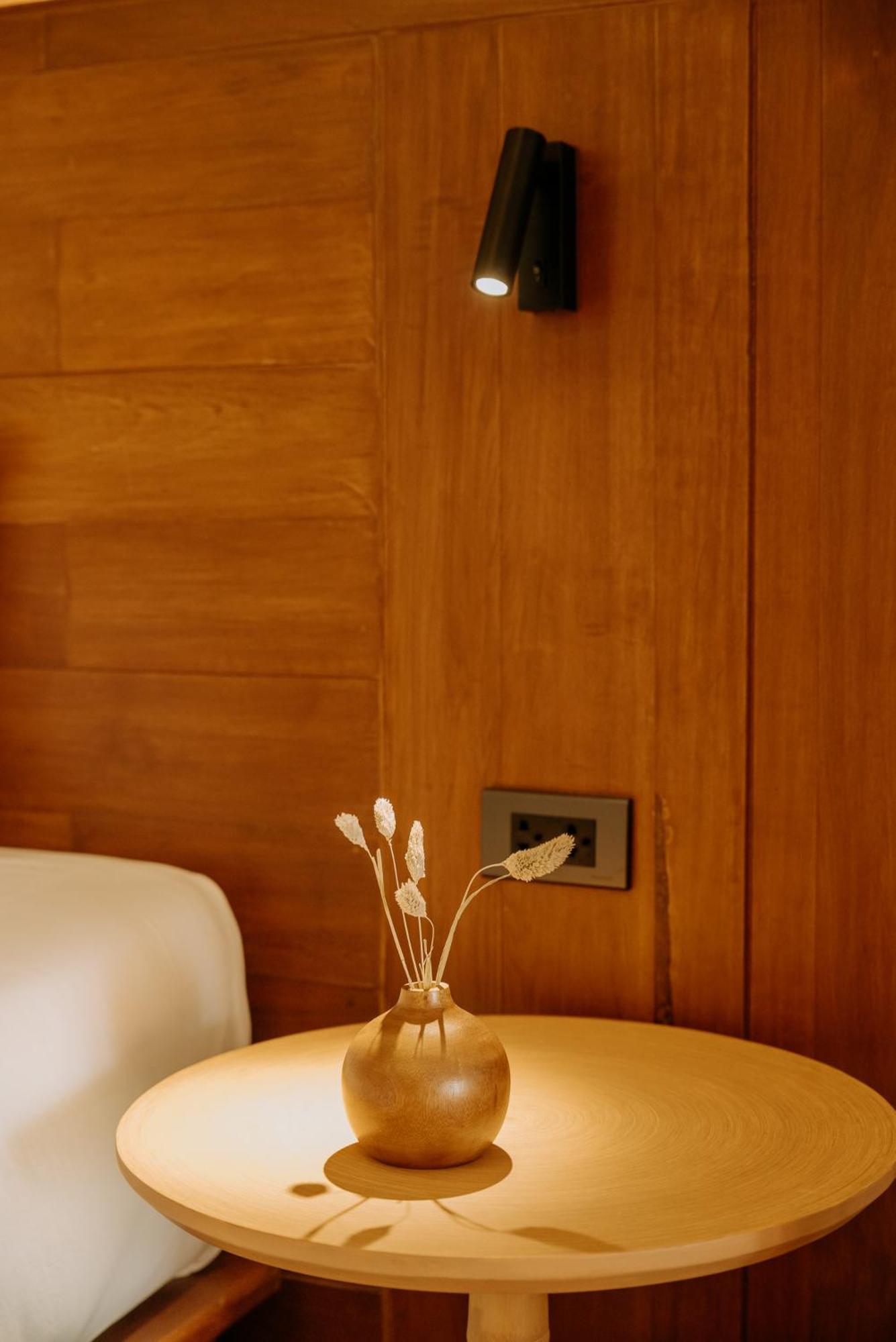 One-Bedroom Tropical Villa Spa Bath
