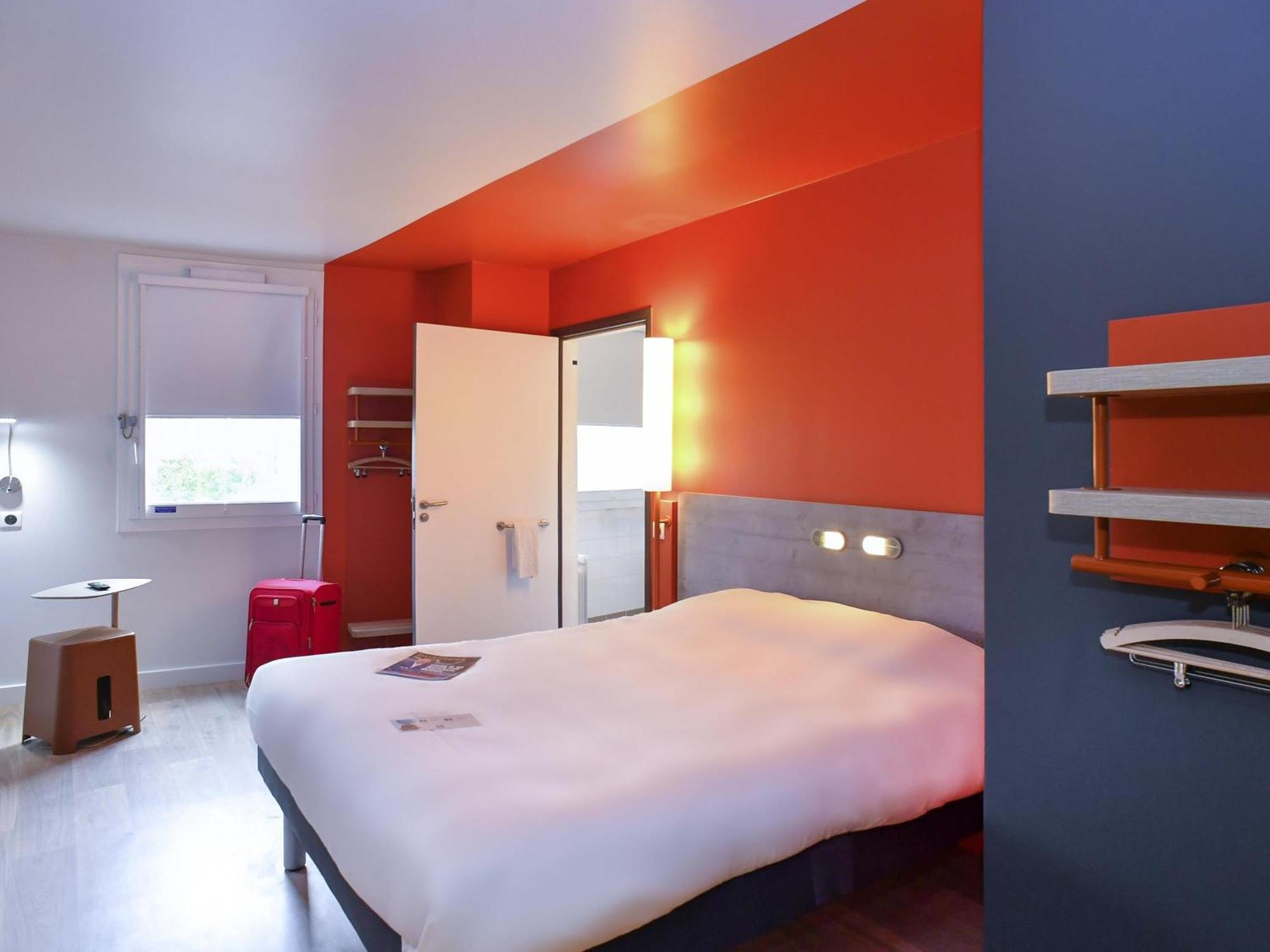 Accessible King Room