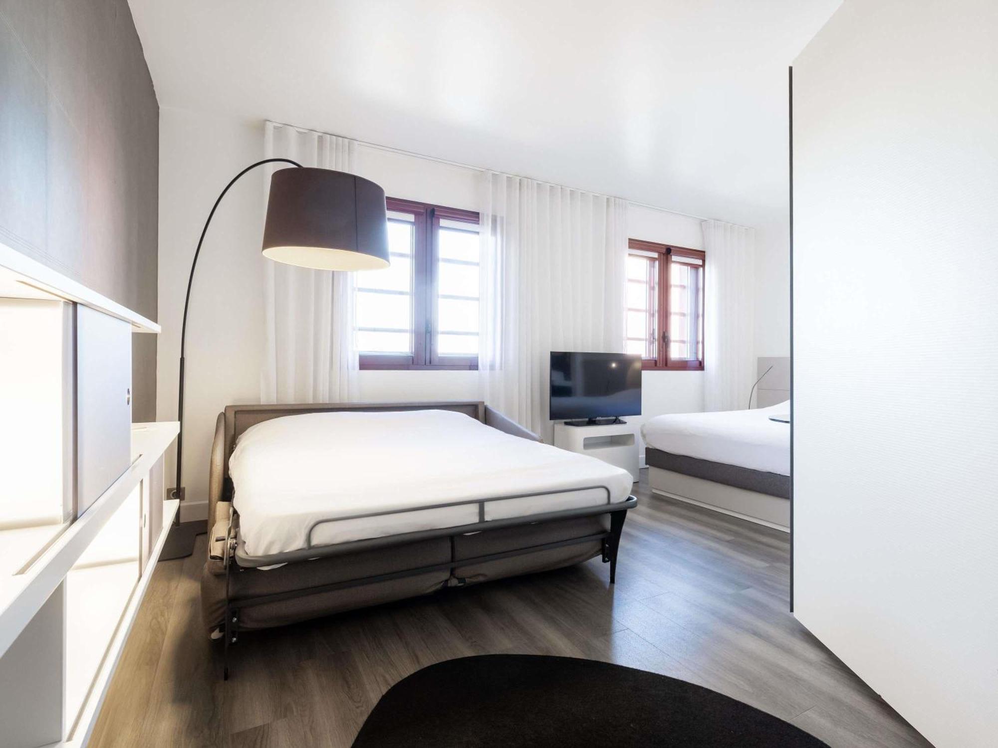 Superior Suite a Double Bed a Sofa Bed