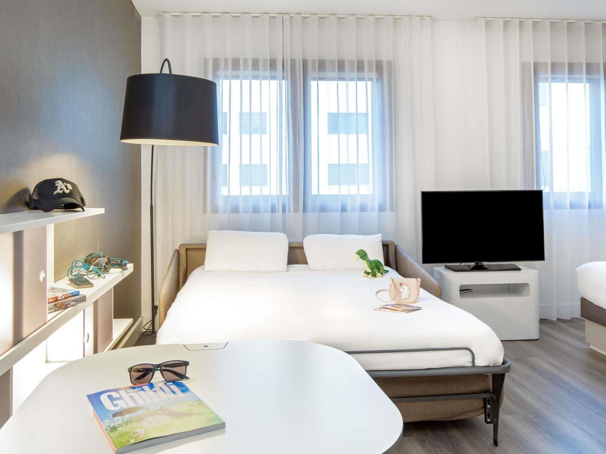 Superior Suite a Double Bed a Sofa Bed