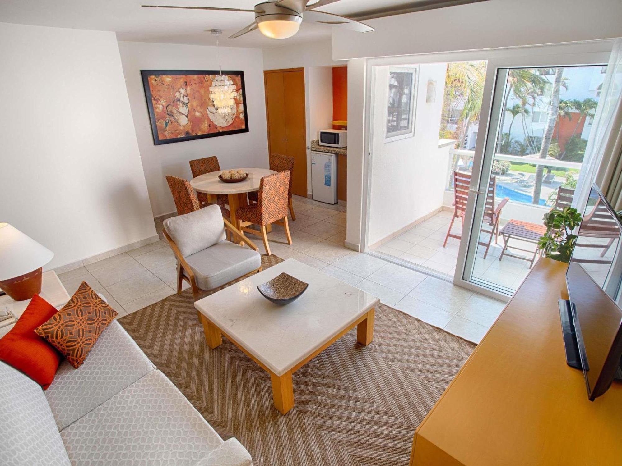 One-Bedroom Suite Two Double Beds Sofa Bed Balcony or Terrace