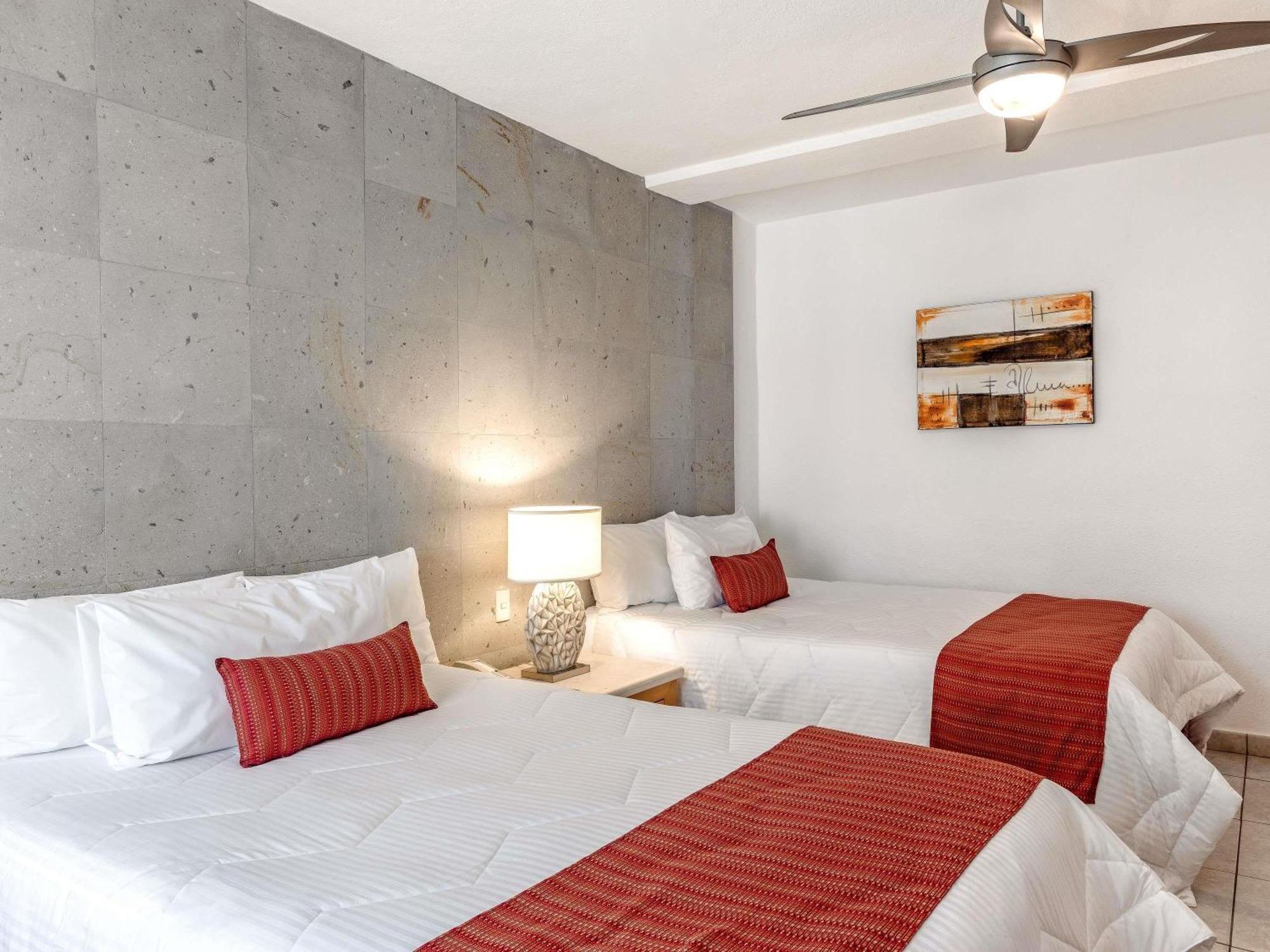 One-Bedroom Suite Two Double Beds Sofa Bed Balcony or Terrace
