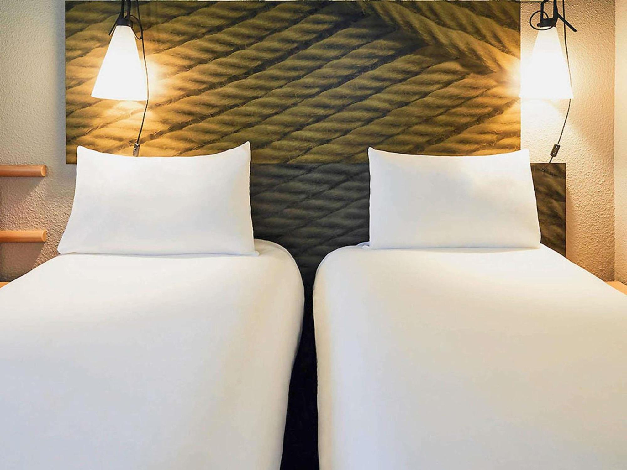 Standard Room Two Single Beds