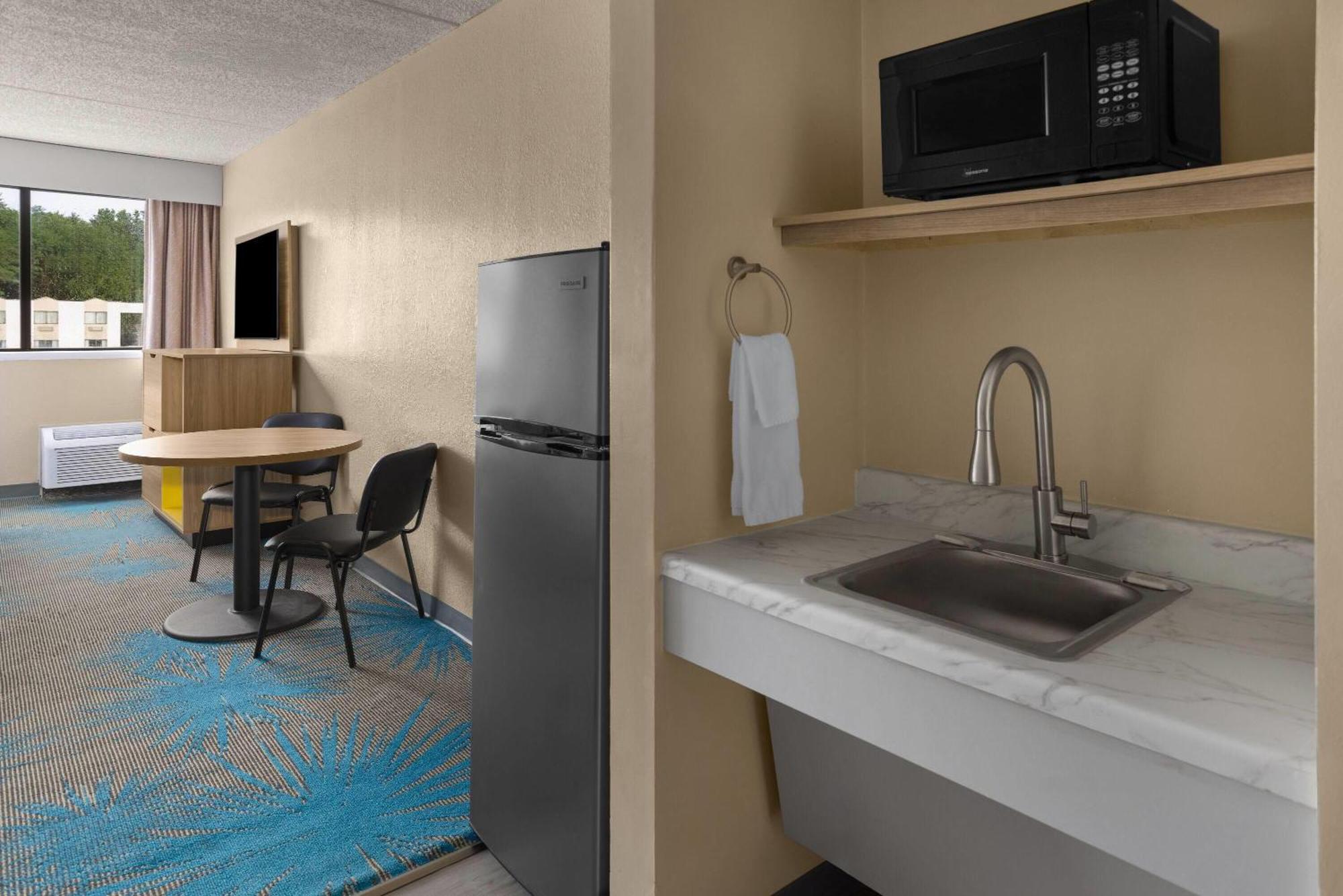 Family Suite Non-Smoking