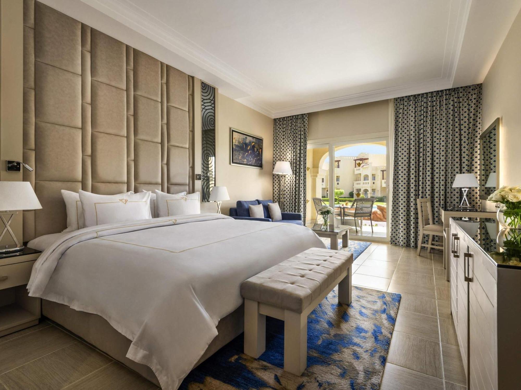 Superior King Room