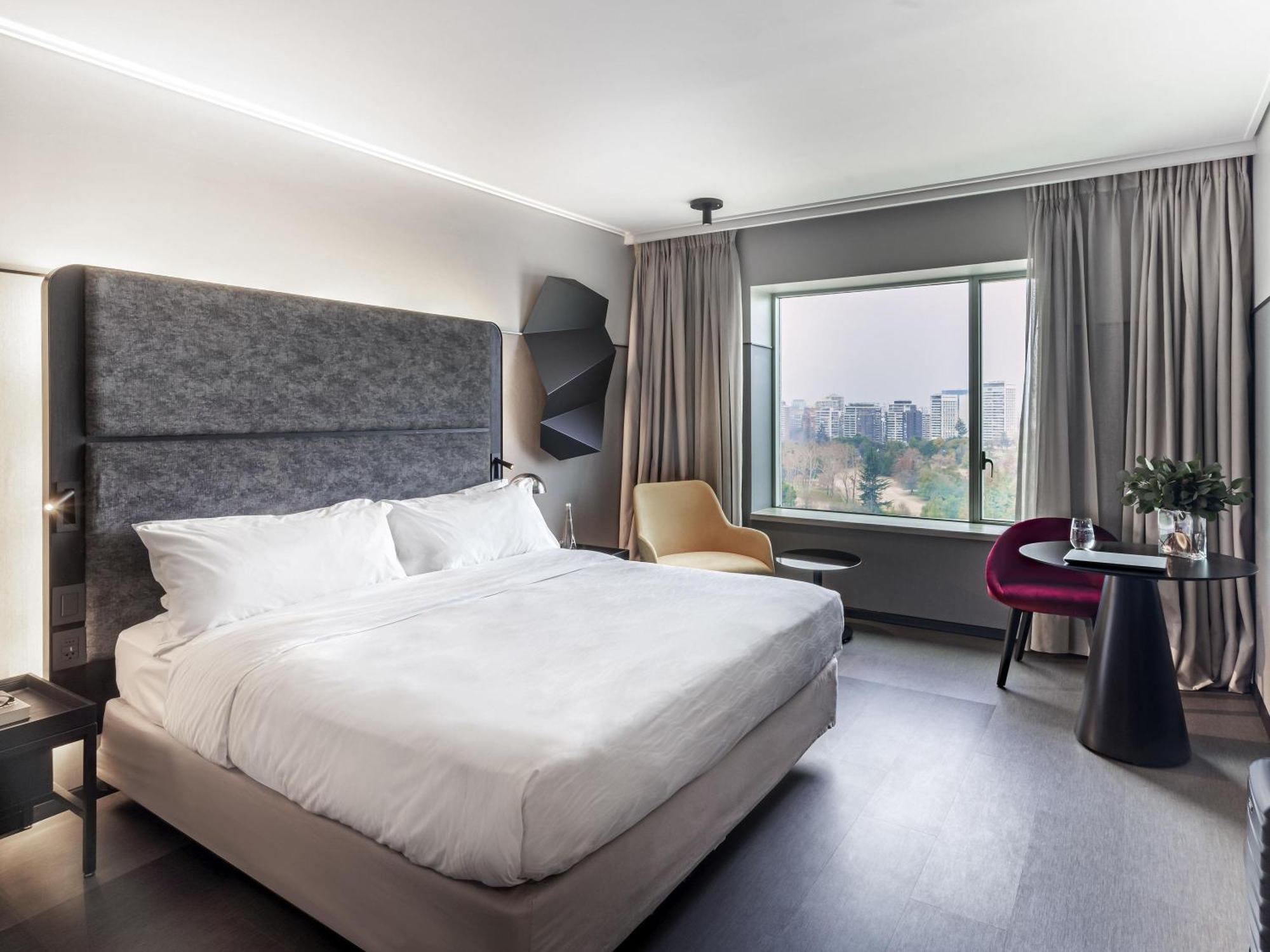 Executive King Room