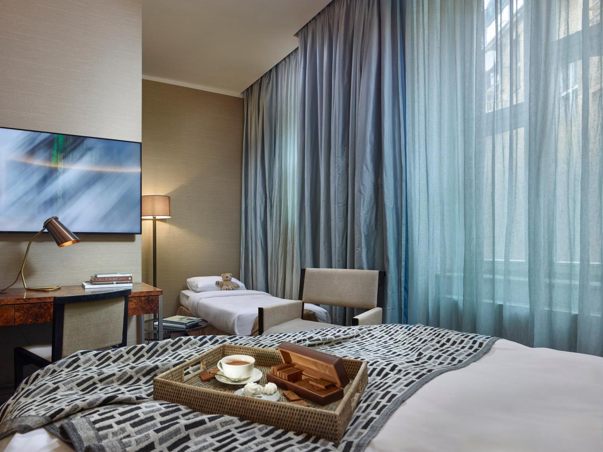 Superior Queen Room Lounge Wellness Access