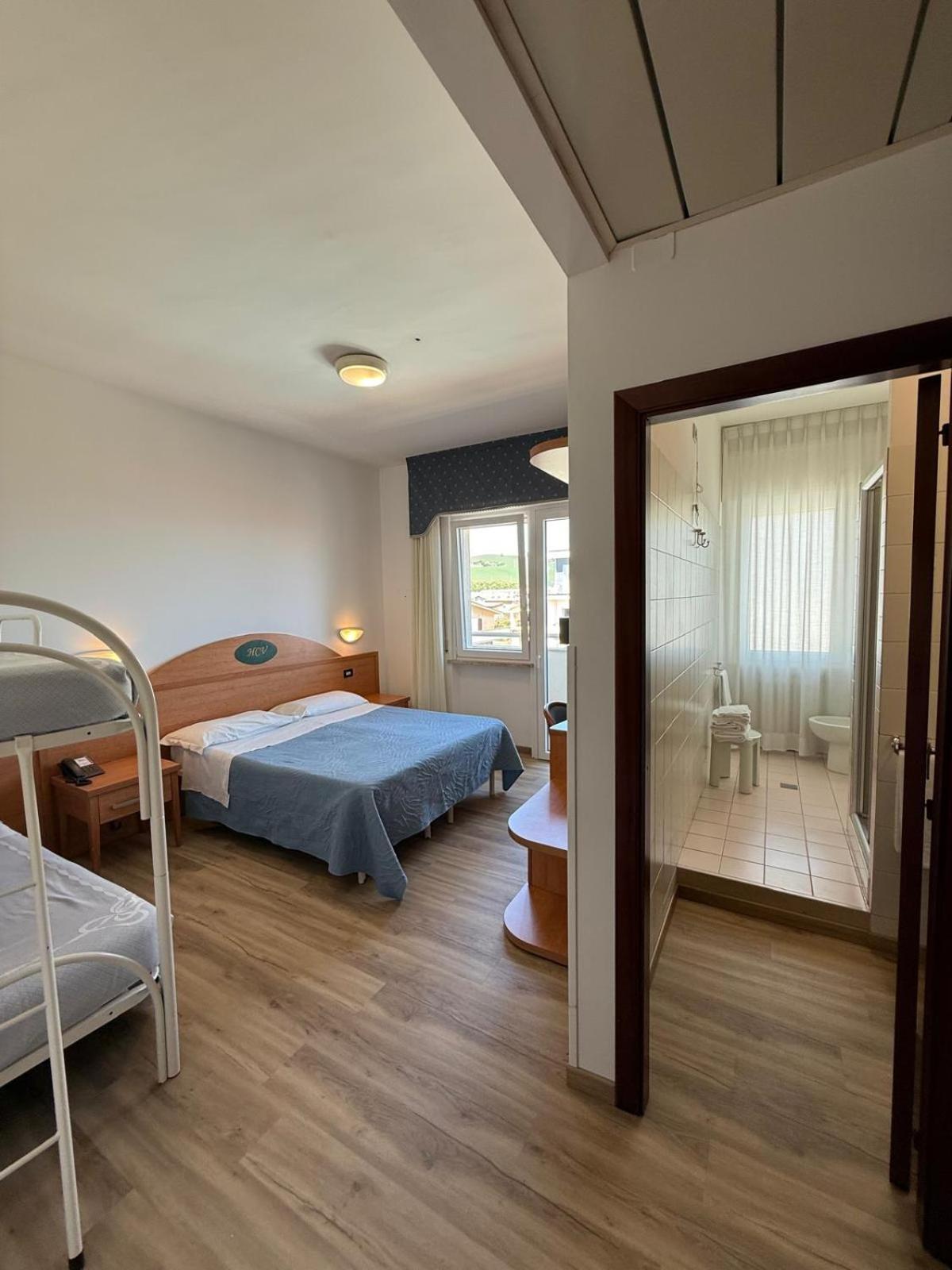 Comfort Quadruple Room