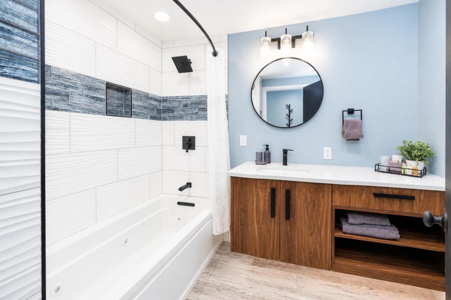 Queen Room Ocean View non pet friendly