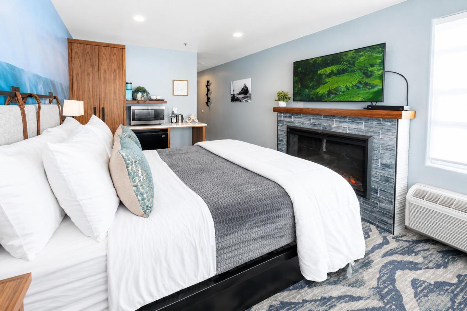Queen Room Ocean View non pet friendly
