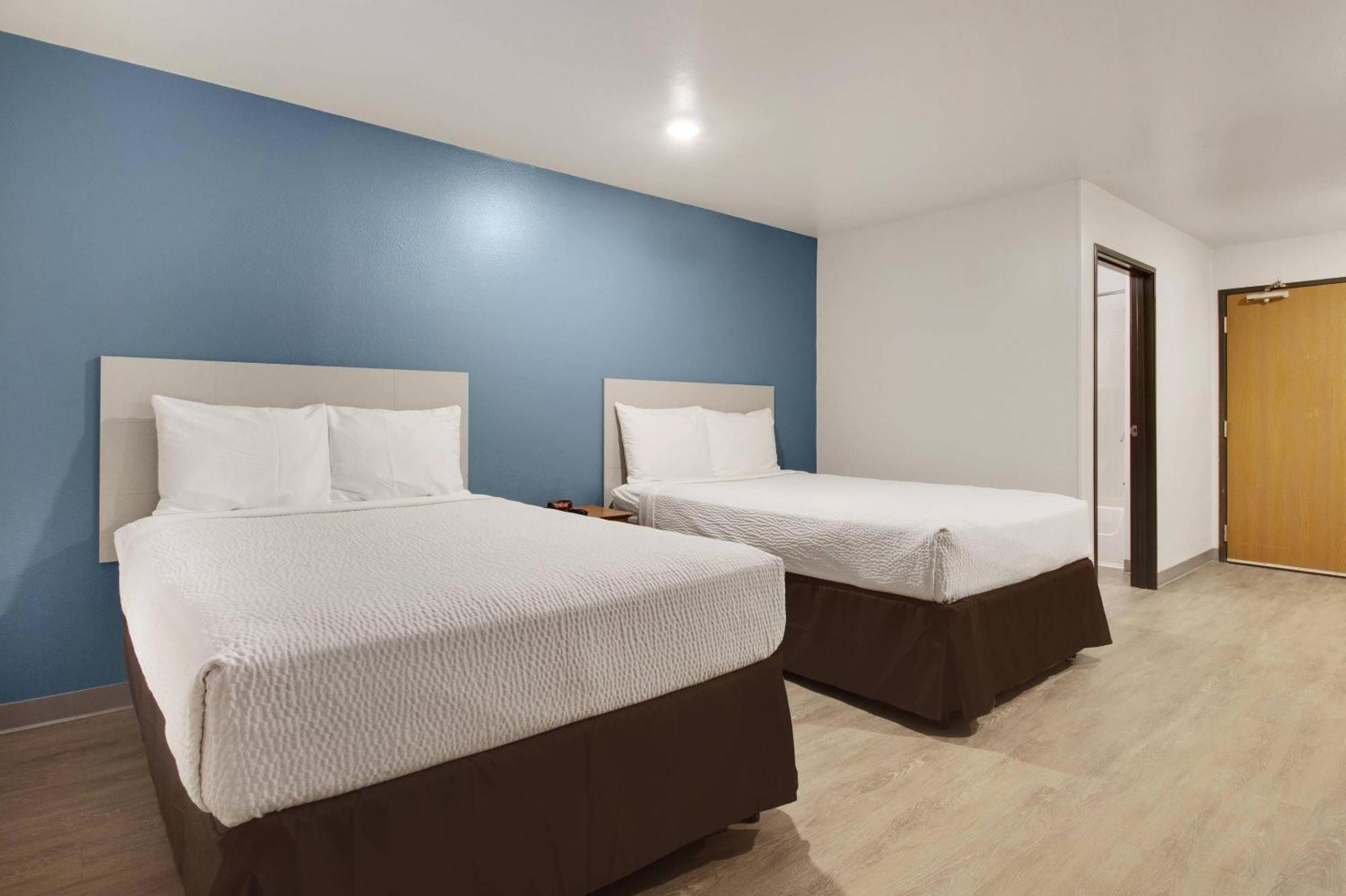Double Room Two Double Beds Non-Smoking