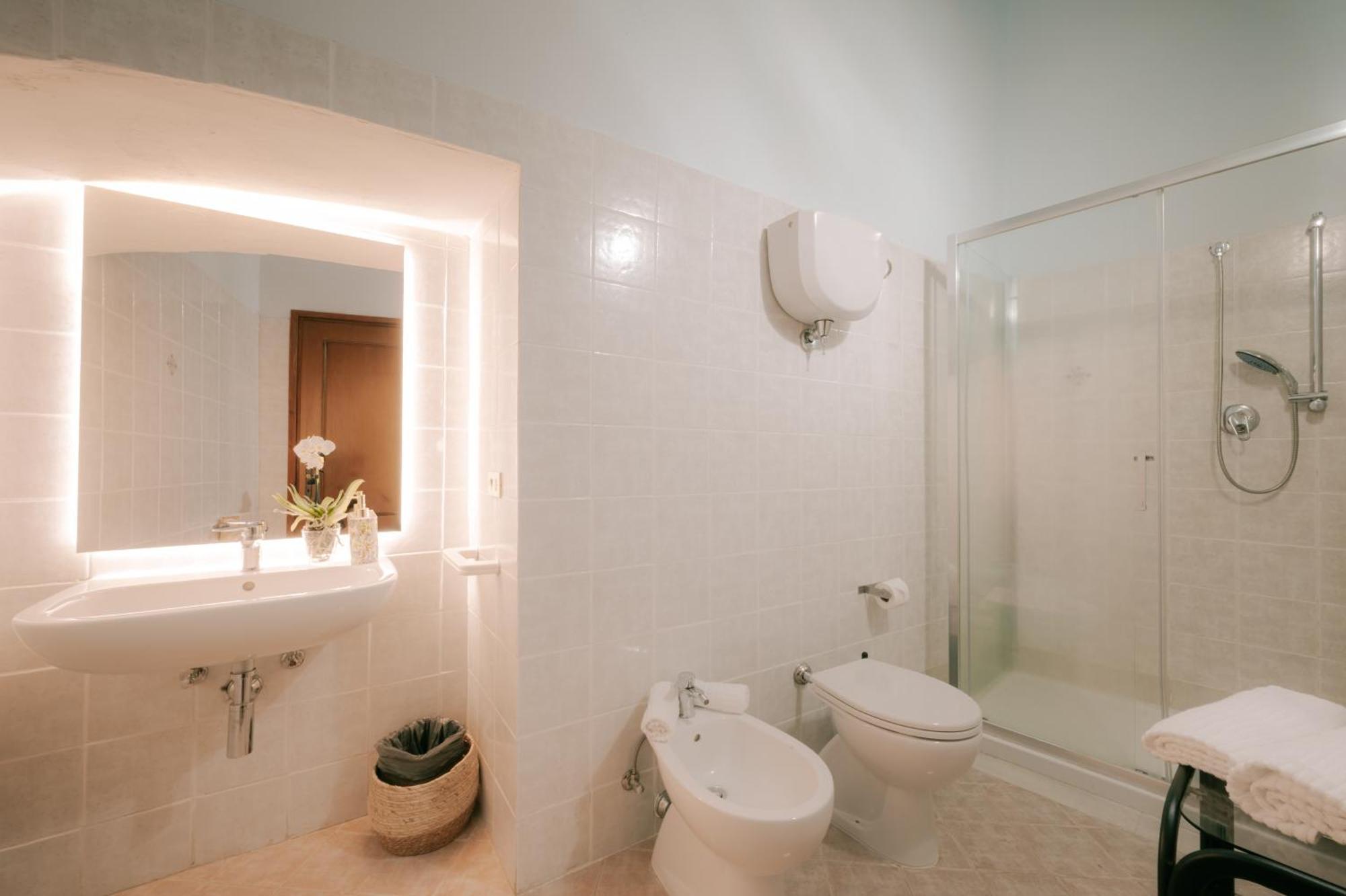 Triple Room Private Bathroom
