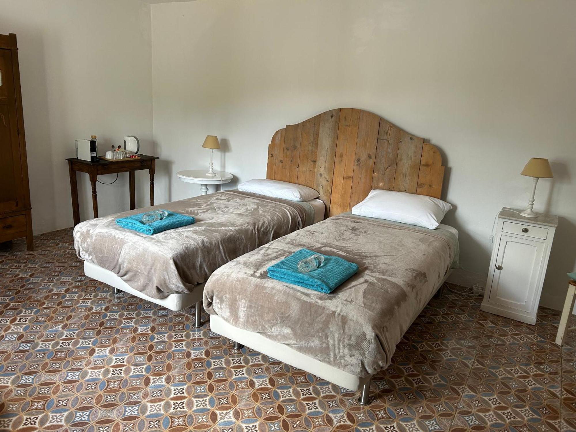 Double or Twin Room Private Bathroom