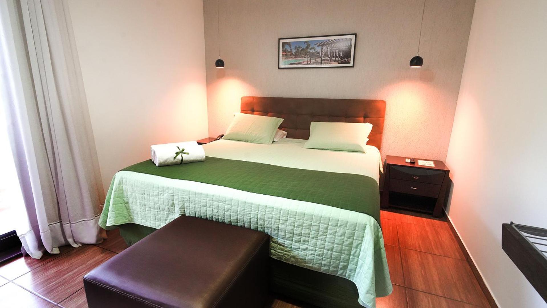Queen Room Spa Bath