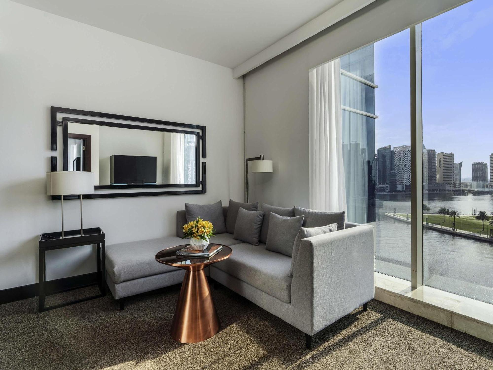 Superior Suite Canal View