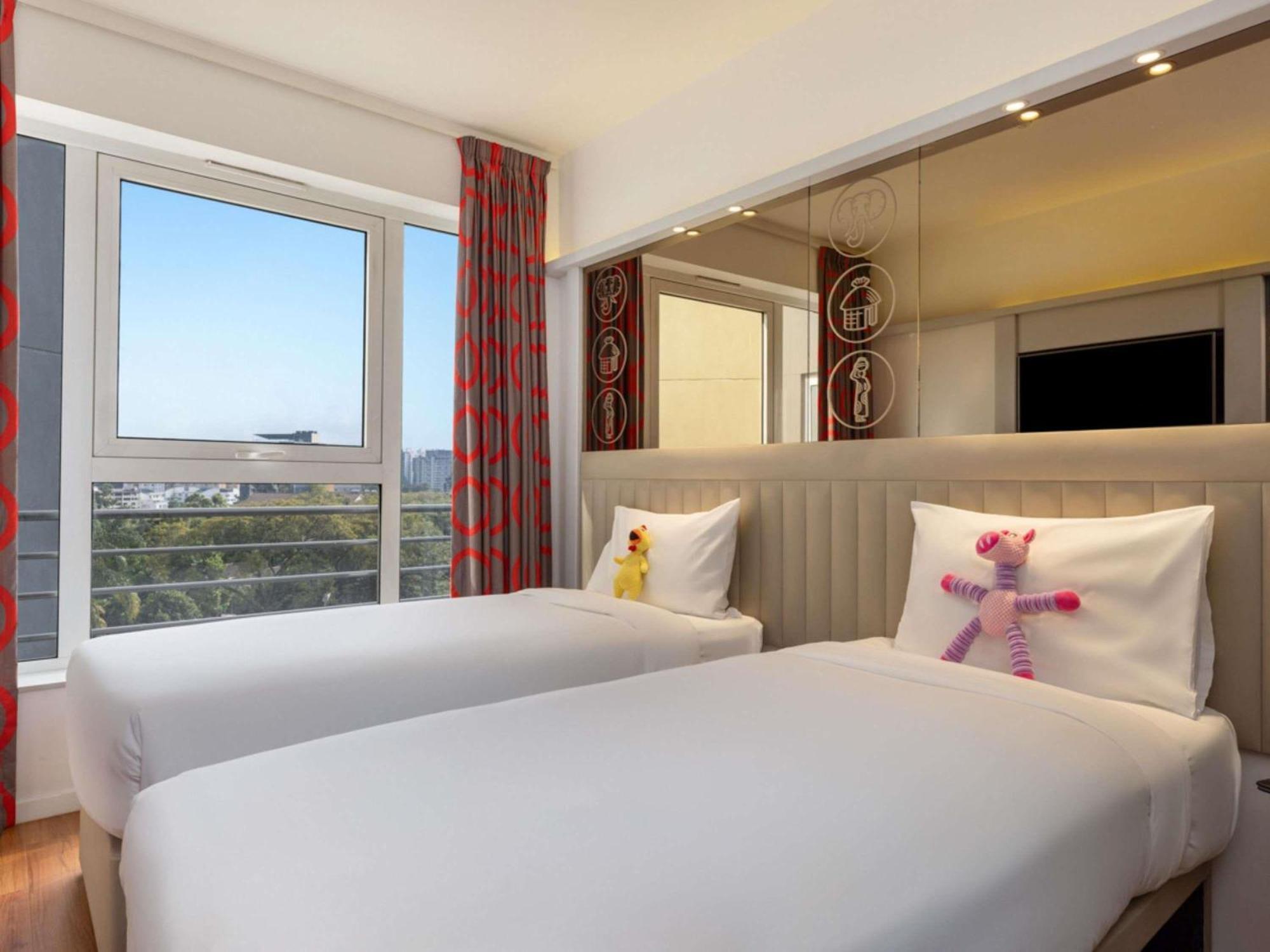Standard Twin Room