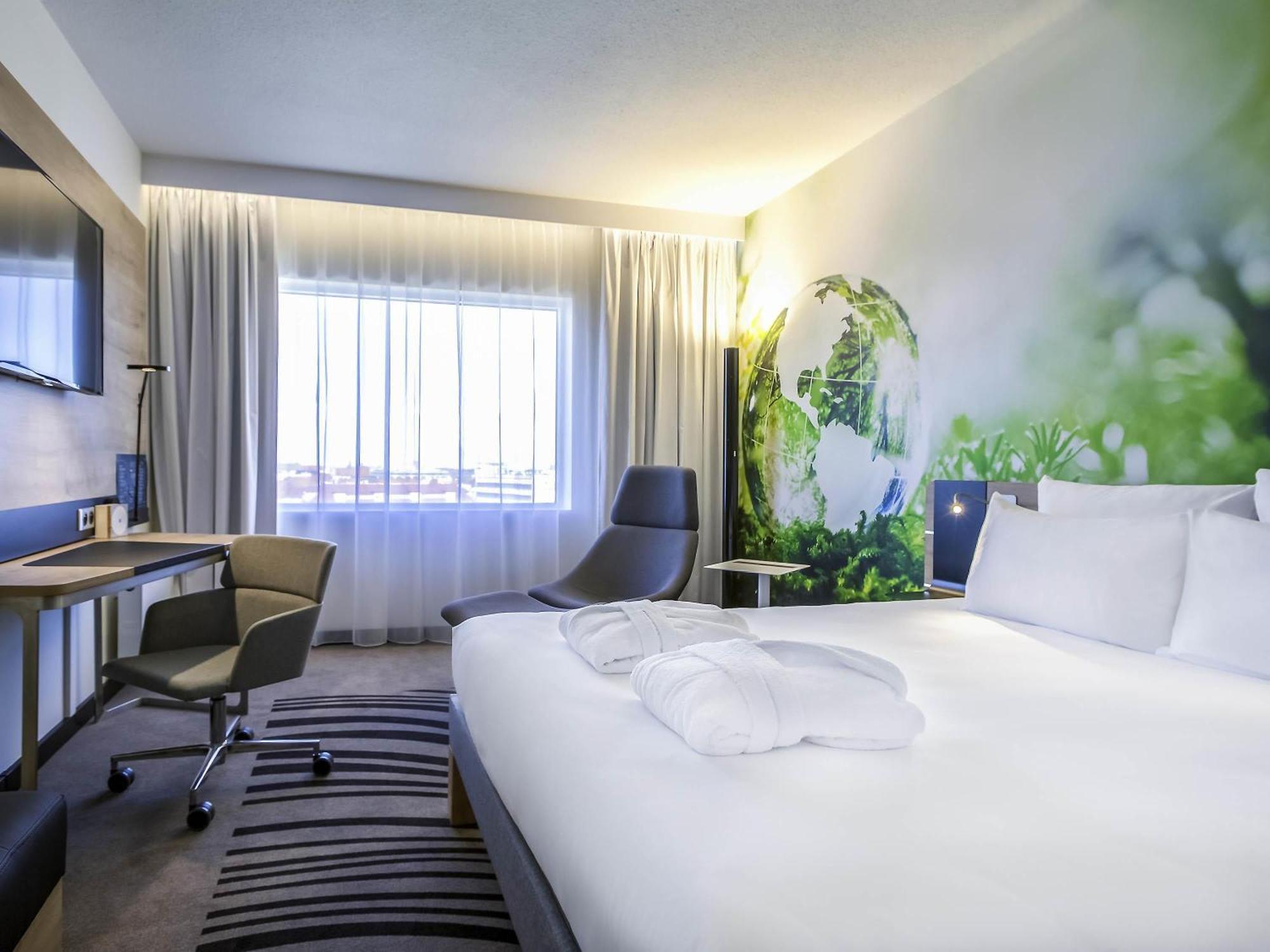 Executive Double Room Queen Bed