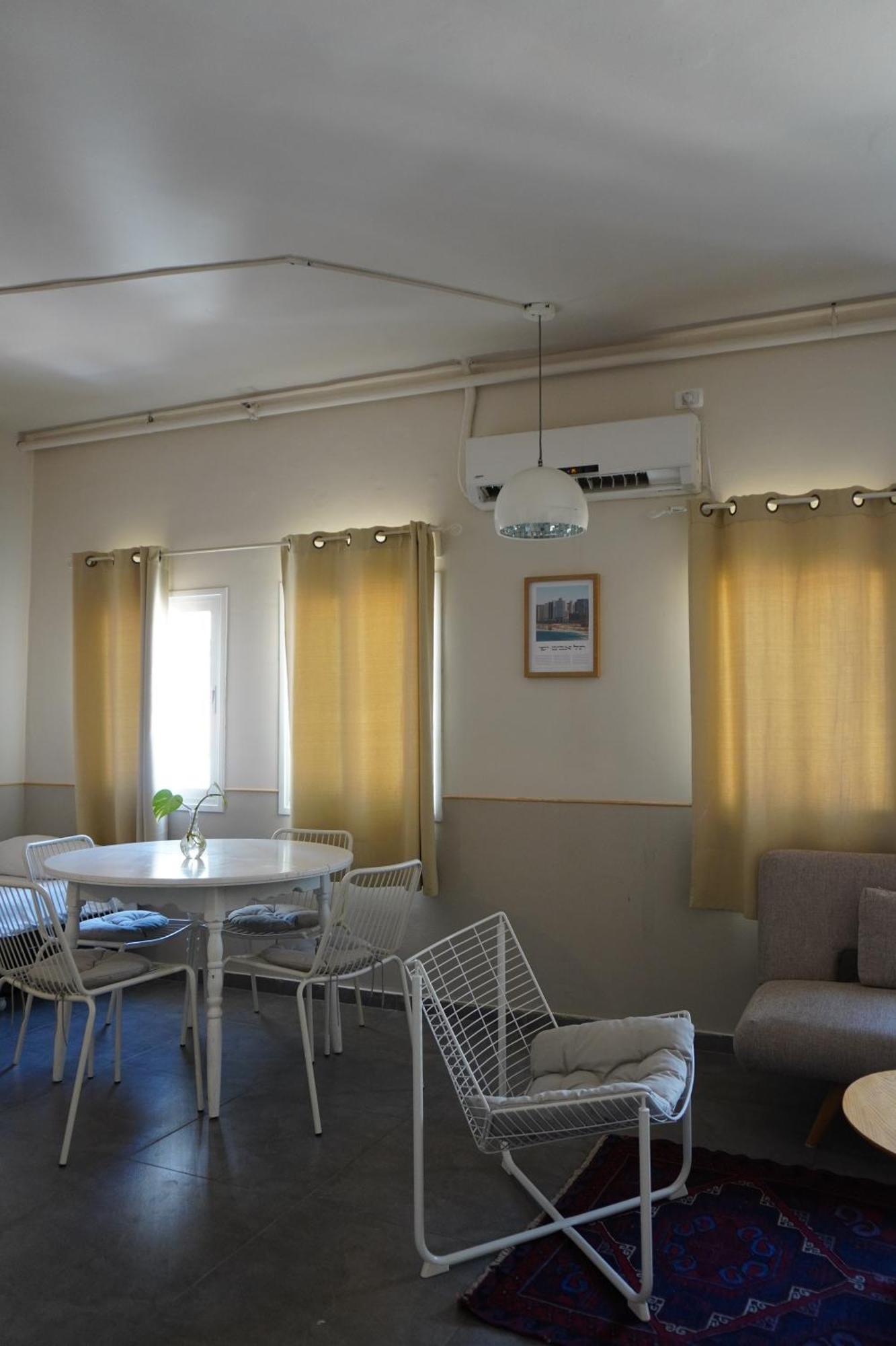 Rena's Suite