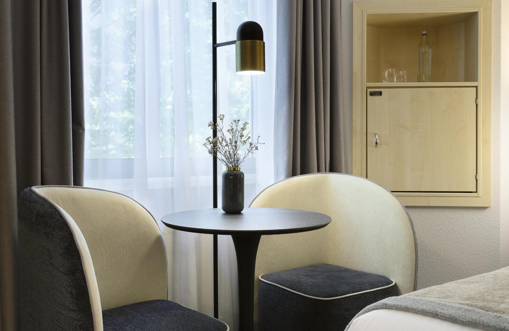 Comfort Twin Room