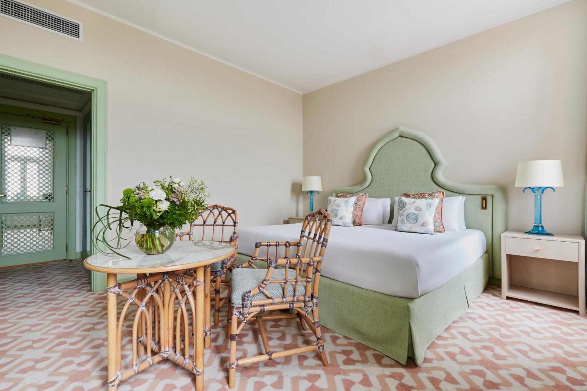Premium Classic Room