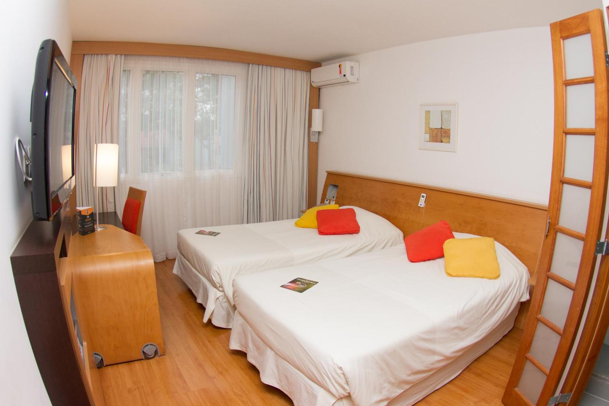 Standard Apartment Twin Beds