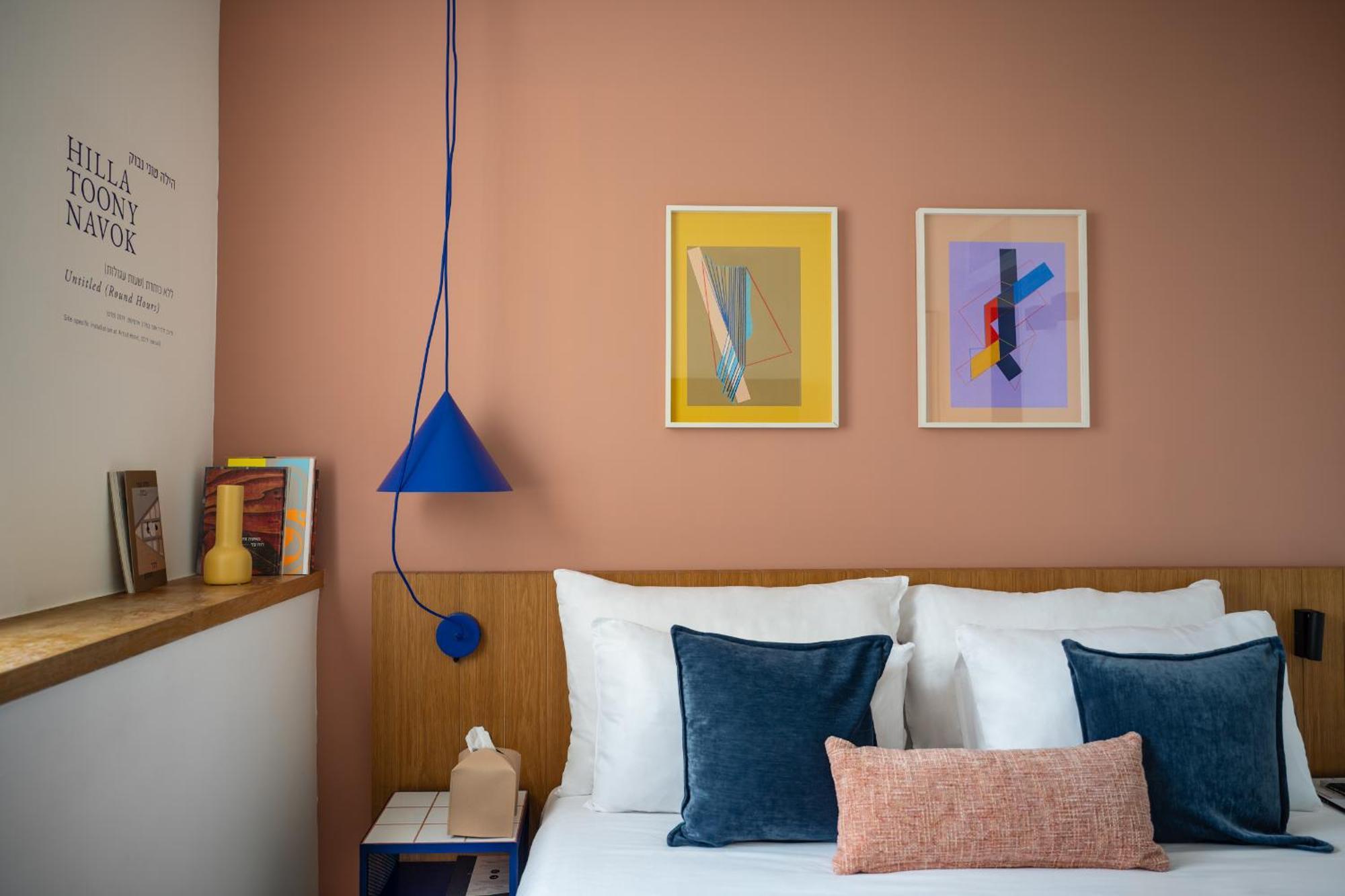 Piccolo Room