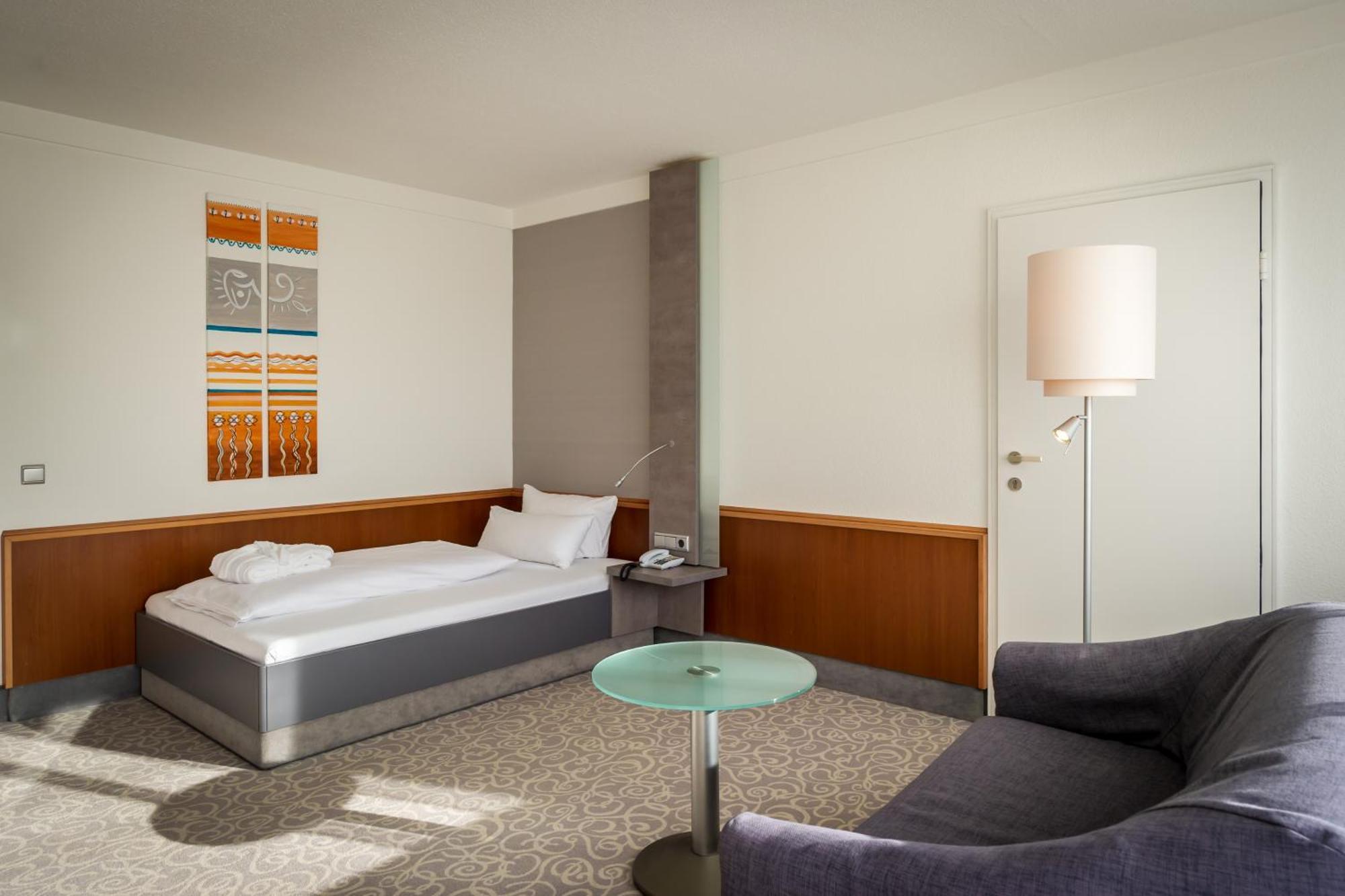 Deluxe Single Room