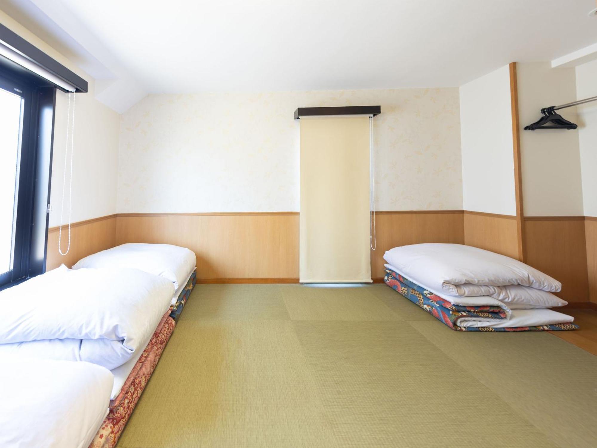 Japanese-Style Quadruple Room Non-Smoking